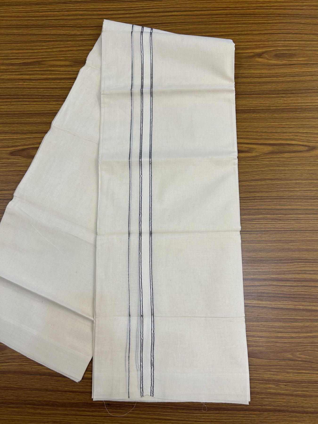 20% Discount!! KaithariKada Balaramapuram Pure Cotton Double Off White - (Unbleached) - Mundu/Dhoti - 100x80 - 1 inch Puliyilakkara Silver Kasav & Navy Blue Stripes One Side Chutty Kara 4 mtr (8.5 muzham) - 41 KK5357 VAS