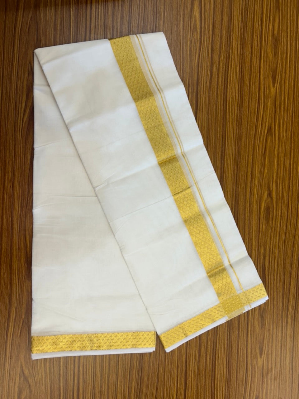 25% Discount!! KaithariKada Handloom Unakkupaav Balaramapuram - 100% Pure Cotton Pure White Double Mundu/Dothi - 100x80 - 1.75 Inch Gold Kasav Jacquard Design kara 4mtr (8.5 muzham) - 1 KK5289 ABH
