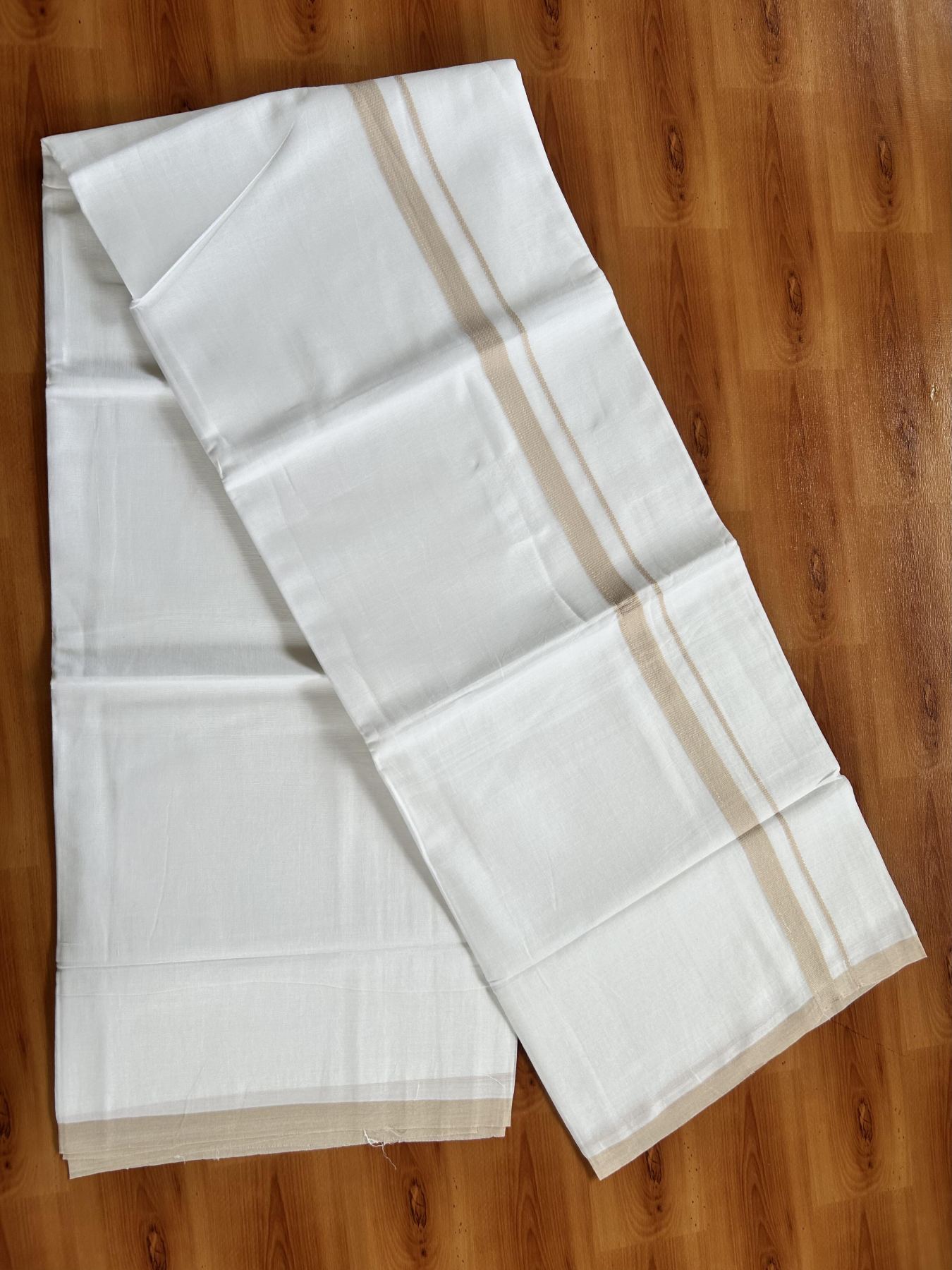 Double Pure White Mundu/Dothi - 20% Discount ! Kaitharikada Balaramapuram Cotton - 60s - 0.75 Inch Beige Kara 3.90 mtr (8 muzham) - 26 KK5437 VAS
