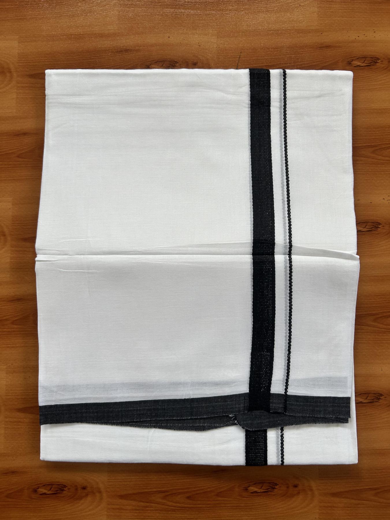 Double Pure White Mundu/Dothi - 20% Discount ! Kaitharikada Balaramapuram Cotton - 60s - 0.75 Inch Navy Blue Kara 3.90 mtr (8 muzham) - 29 KK5437 VAS