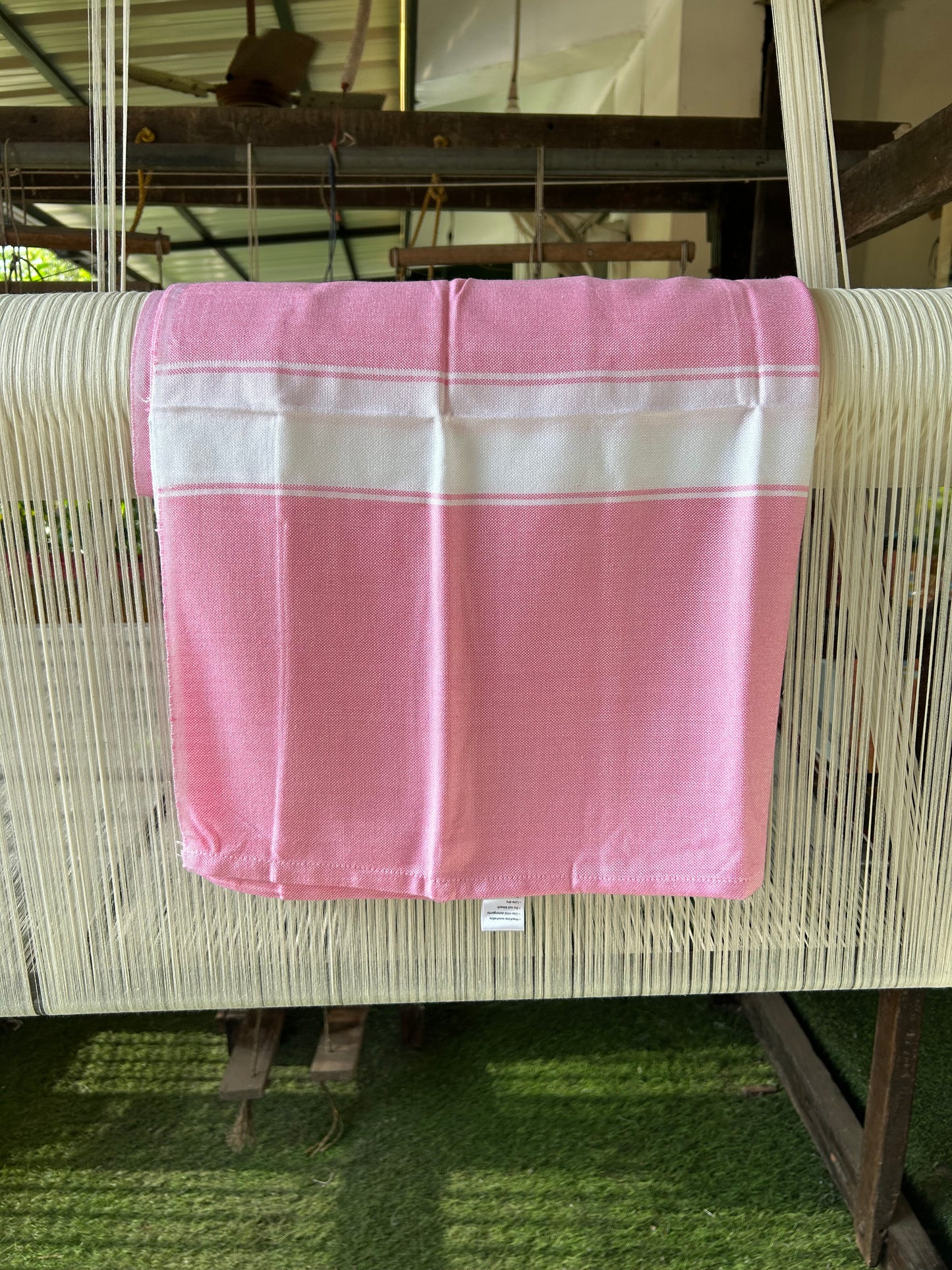 Bamboo Towel - Kaitharikada - 2.75 inch  Pure Bamboo - White Striped Border with Rose Pink Colour Body - 1.61 X 79 cm - 7 KK51201 MR