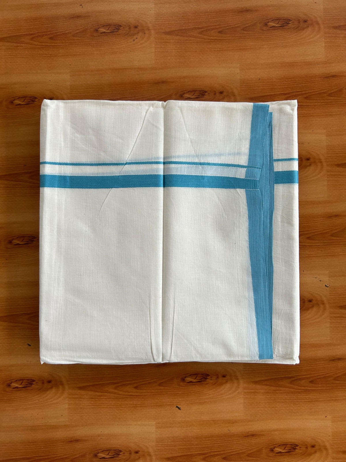 Double Off White (Unbleached) Mundu/Dhoti - 20% Discount!! KaithariKada Pulimood 100% Cotton 80s - 0.5 inch Puliyilakkara Cyan Blue colour Kara - 3.90 mtr (8.5 muzham) - 26 KK5548 VAS