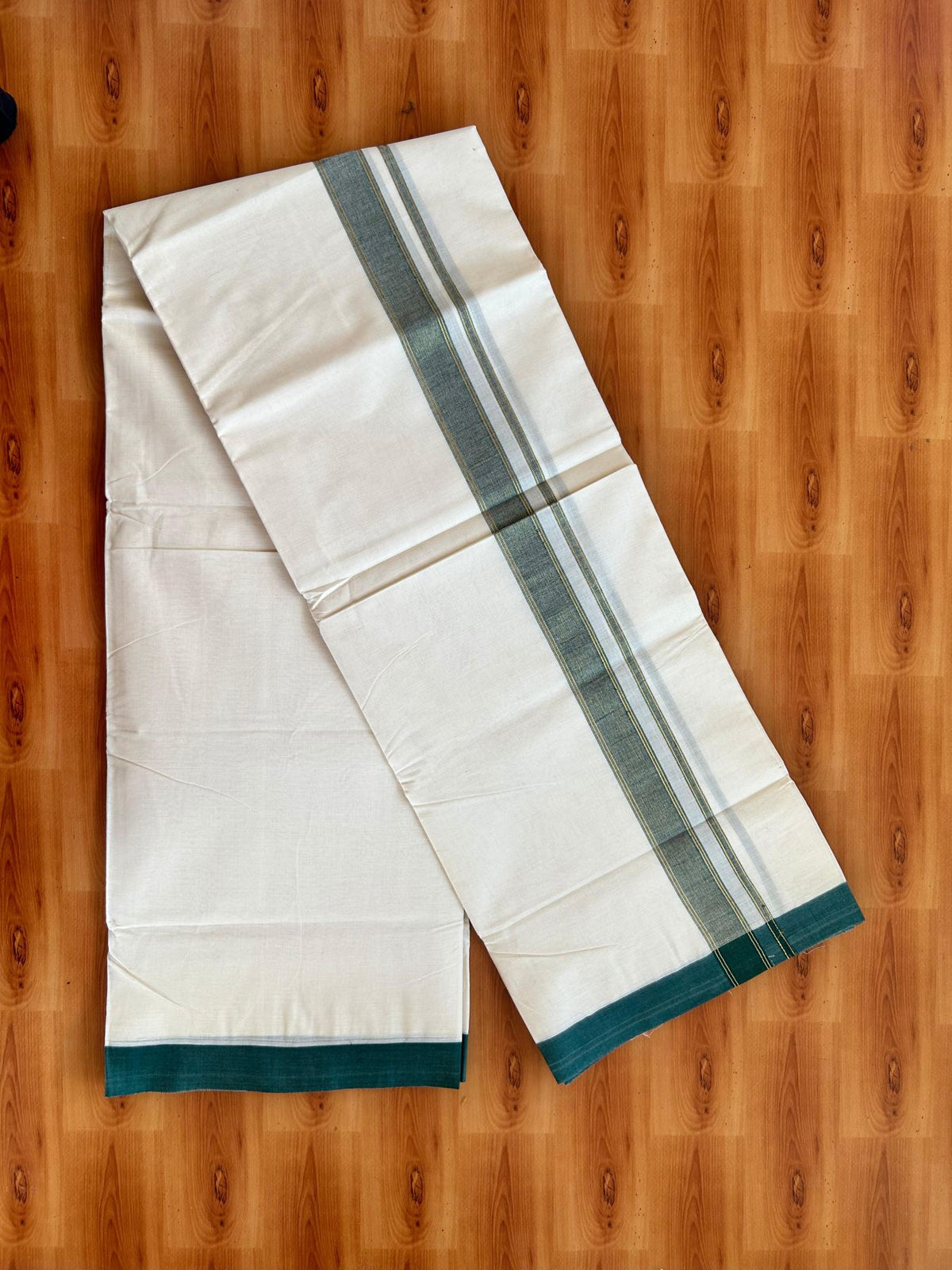 Double Off White (Unbleached) Mundu/Dhoti - 20% Discount! Kaitharikada Pure Cotton - 80x80 - 1.25 Inch Dark Green & Gold Kasav shaded Kara 4 mtr (8.5 muzham) - 21 KK5497 MRH