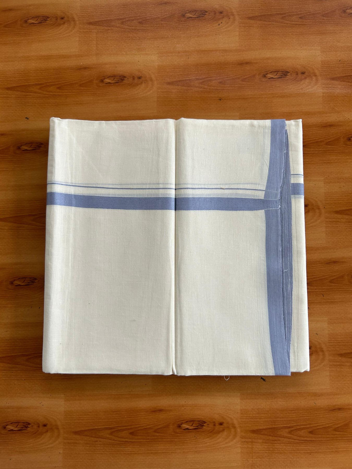 Double Off White (Unbleached) Mundu/Dhoti - 20% Discount!! KaithariKada Pulimood 100% Cotton 80s - 0.5 inch Puliyilakkara Light Lavender colour Kara - 3.90 mtr (8.5 muzham) - 27 KK5548 VAS