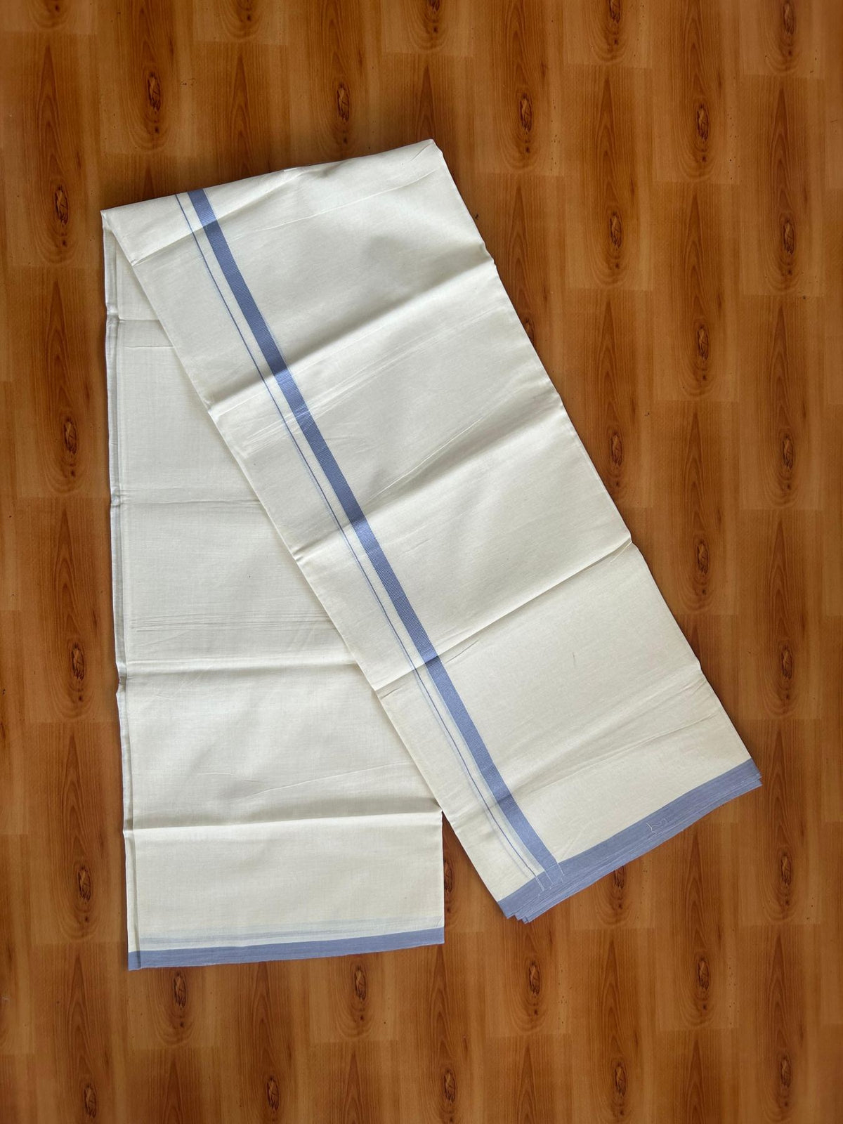 Double Off White (Unbleached) Mundu/Dhoti - 20% Discount!! KaithariKada Pulimood 100% Cotton 80s - 0.5 inch Puliyilakkara Light Lavender colour Kara - 3.90 mtr (8.5 muzham) - 27 KK5548 VAS