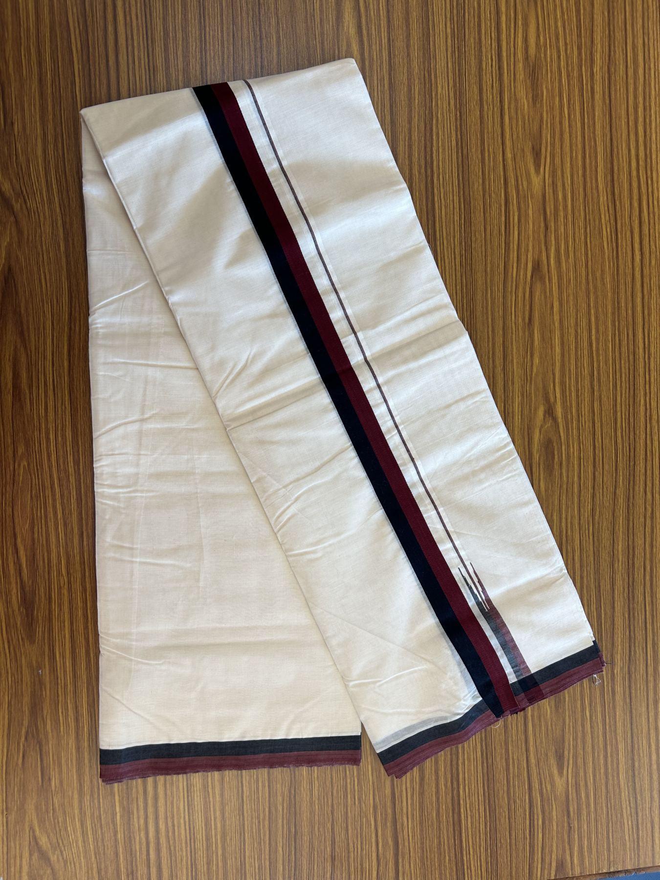 Dmk Veshti - 20% Discount !! KaithariKada Balaramapuram Double Off White - (Unbleached) Mundu/Dhoti - 100X100 - 1.25 inch Puliyilakkara  Maroon & Black Chutty Kara 4 meters (8.5 Muzham) -  2 KK5330 ASH