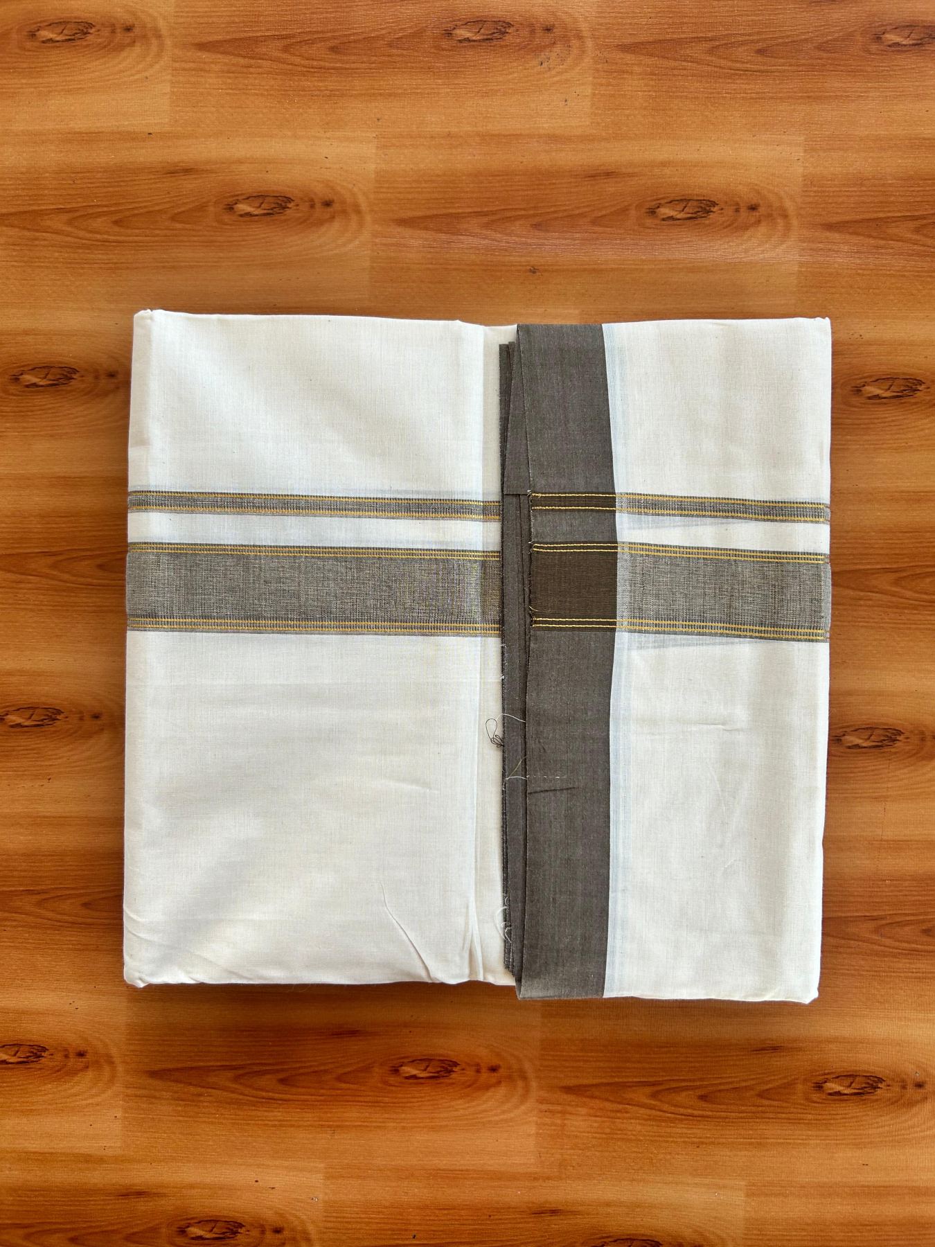 Double Off White (Unbleached) Mundu/Dhoti - 20% Discount! Kaitharikada Pure Cotton - 80x80 - 1.25 Inch Walnut Brown & Gold Kasav shaded Kara 4 mtr (8.5 muzham) - 24 KK5497 MRH