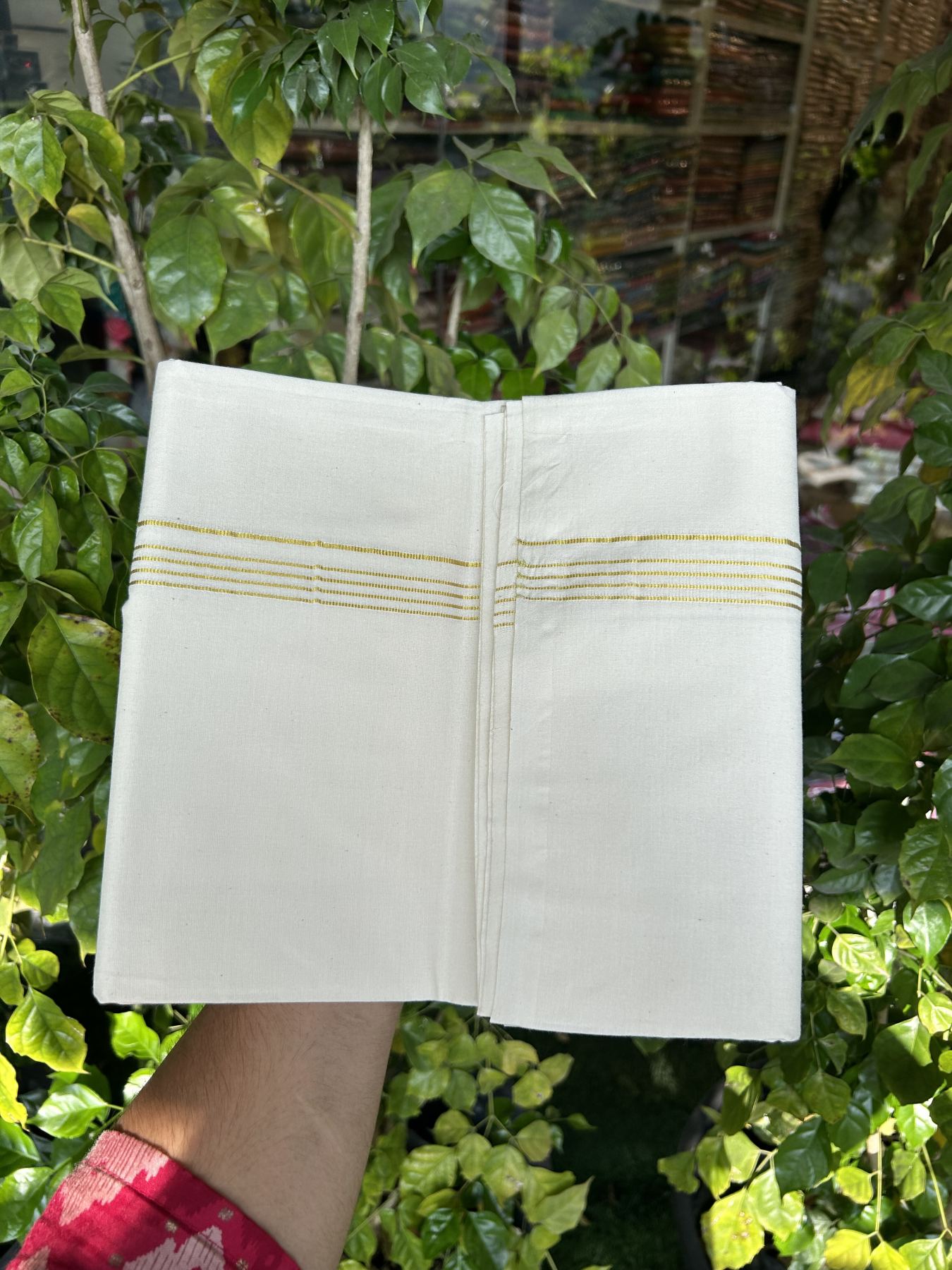 20% Discount! KaithariKada 100% Cotton off white Single - (Unbleached) Mundu/Dhoti Twisted 100s Thread- 0.5 inch Gold Kasav Striped kara - 4 KK5330 ASH