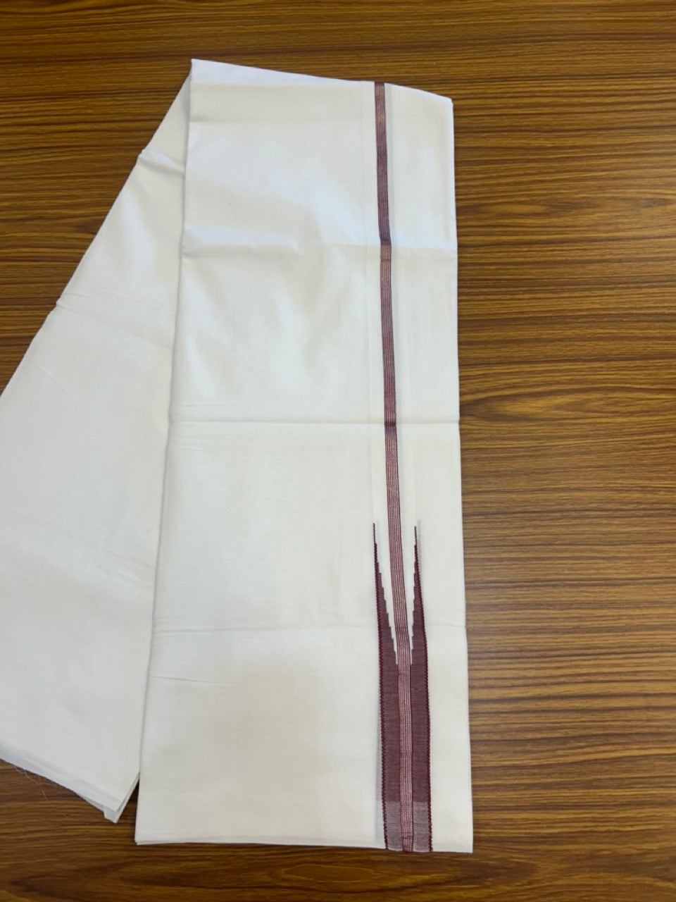 20% Discount ! NEW! KaithariKada Balaramapuram 100% Cotton Pure white Double Mundu/Dhoti - (100x80)s - 1.25 inch Maroon Silver Kasav Striped Kara - 3 KK5291 CKS