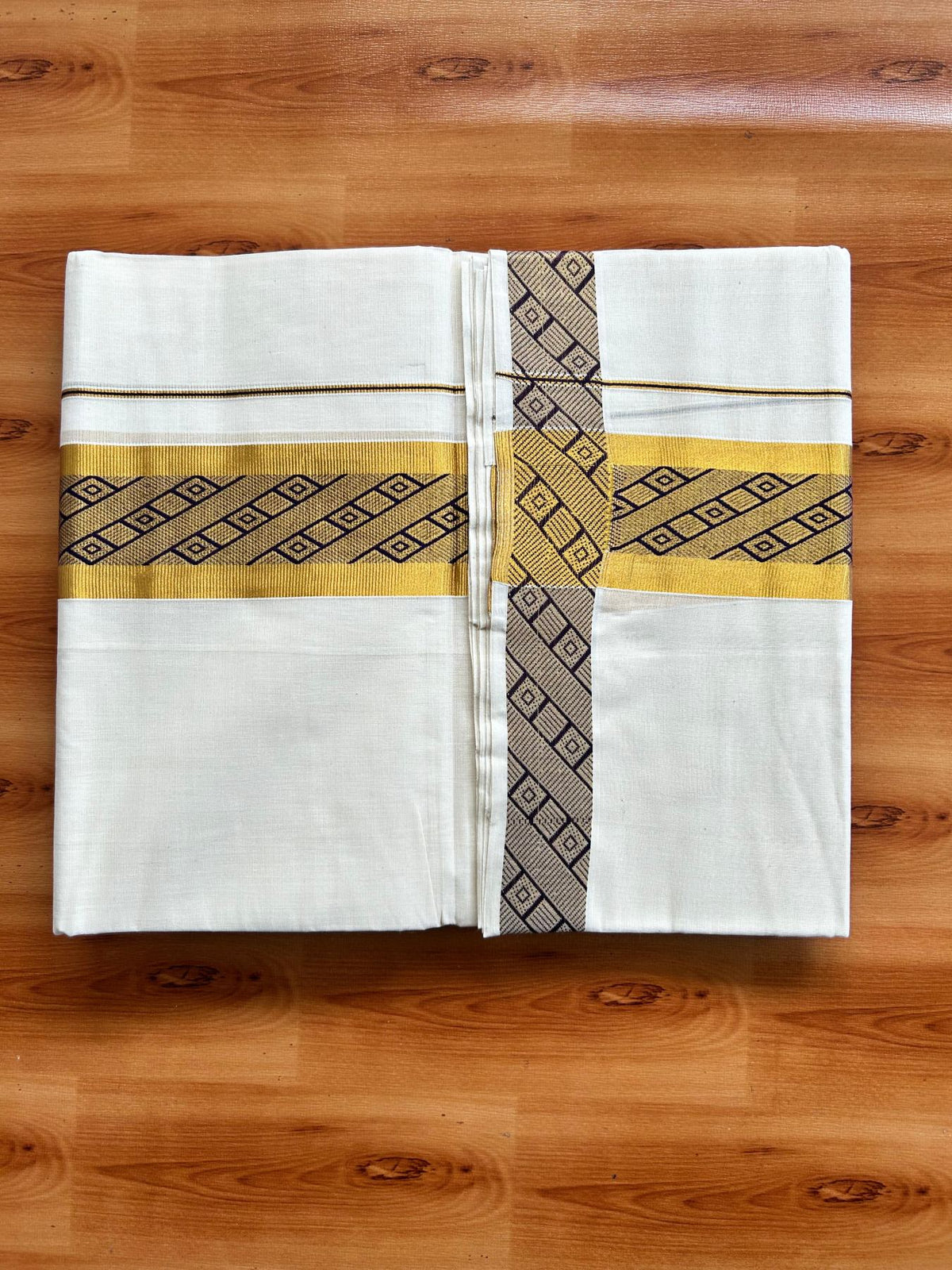 Off White (Unbleached) Double Mundu/Dhoti - 20% Discount ! KaithariKada Pure Cotton - 100x80 - 2 inch Gold Kasav & Wine Purple Jacquard Design kara 4 mtr (8.5 Muzham) - 5 KK5483 PMC