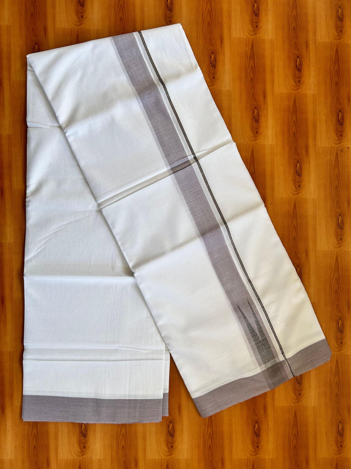 Double Pure White Mundu/Dhoti - 20% Discount !! KaithariKada Balaramapuram 100% Cotton - 100x80 - 1.5 inch Ash Purple & Black Silver Chutty Kara 3.80 mtr (8 muzham) - 5 KK5499 CKS