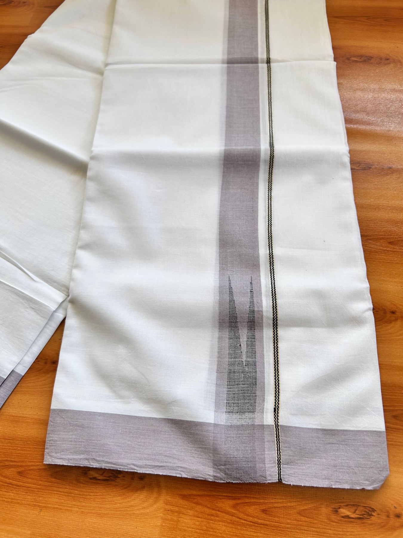 Double Pure White Mundu/Dhoti - 20% Discount !! KaithariKada Balaramapuram 100% Cotton - 100x80 - 1.5 inch Ash Purple & Black Silver Chutty Kara 3.80 mtr (8 muzham) - 5 KK5499 CKS