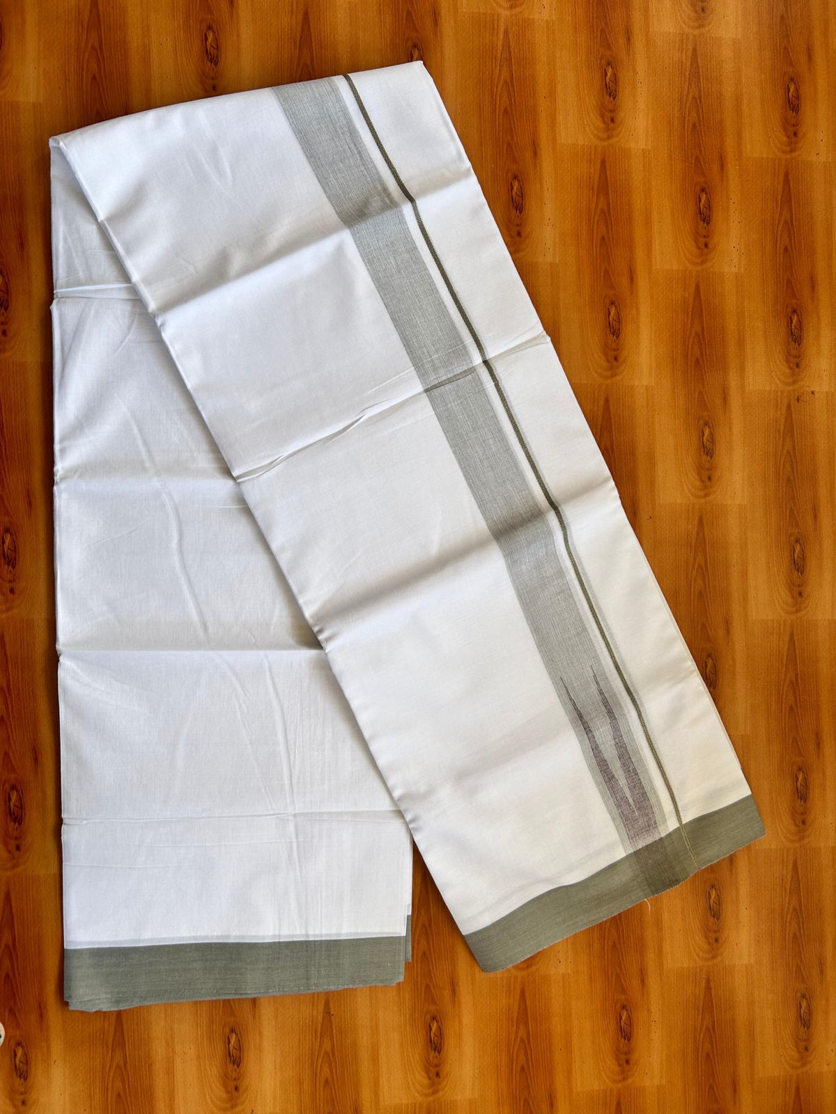 Double Pure White Mundu/Dhoti - 20% Discount !! KaithariKada Balaramapuram 100% Cotton - 100x80 - 1.25 inch Sage Green & Purple Silver Kasav Chutty Kara 3.80 mtr (8 muzham) - 16 KK5499 CKS