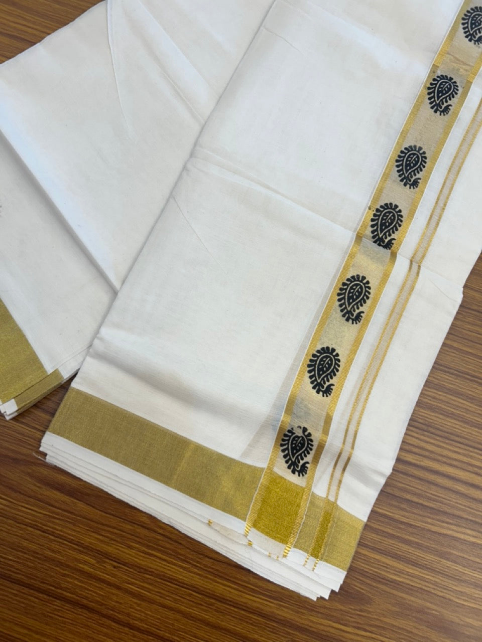 20% Discount!! KaithariKada Balaramapuram 100% Cotton DOUBLE OFF WHITE - (Ubleached) Mundu/Dhoti - 80x90 - 1.5 inch Gold Kasavu & Black Printed Design Kara - 8 KK5292 GAN