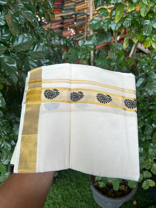 20% Discount!! KaithariKada Balaramapuram 100% Cotton DOUBLE OFF WHITE - (Ubleached) Mundu/Dhoti - 80x90 - 1.5 inch Gold Kasavu & Black Printed Design Kara - 8 KK5292 GAN