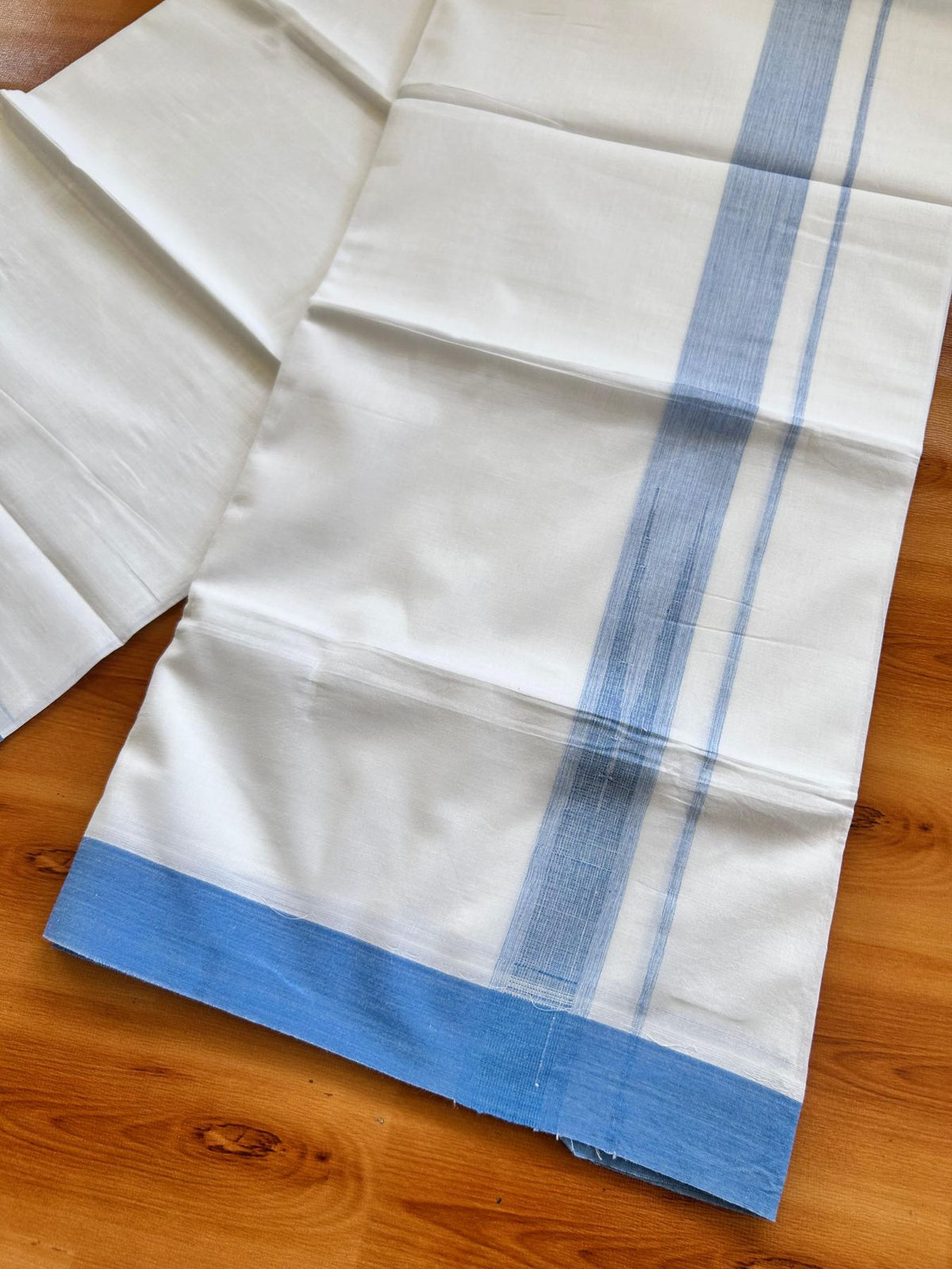 Double Pure White Mundu/Dhoti - 20% Discount !! KaithariKada Balaramapuram 100% Cotton - 100x80 - 1.25 inch Light Blue Shaded Chutty Kara 3.80 mtr (8 muzham) - 18 KK5499 CKS
