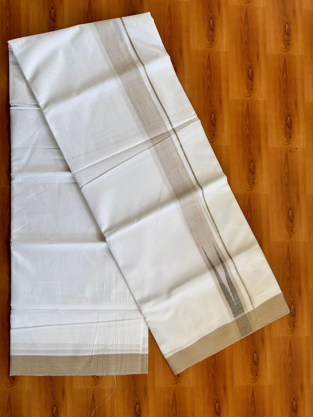 Double Pure White Mundu/Dhoti - 20% Discount !! KaithariKada Balaramapuram 100% Cotton - 100x80 - 1.5 inch Tan Brown & Black Silver Chutty Kara 3.80 mtr (8 muzham) - 10 KK5499 CKS