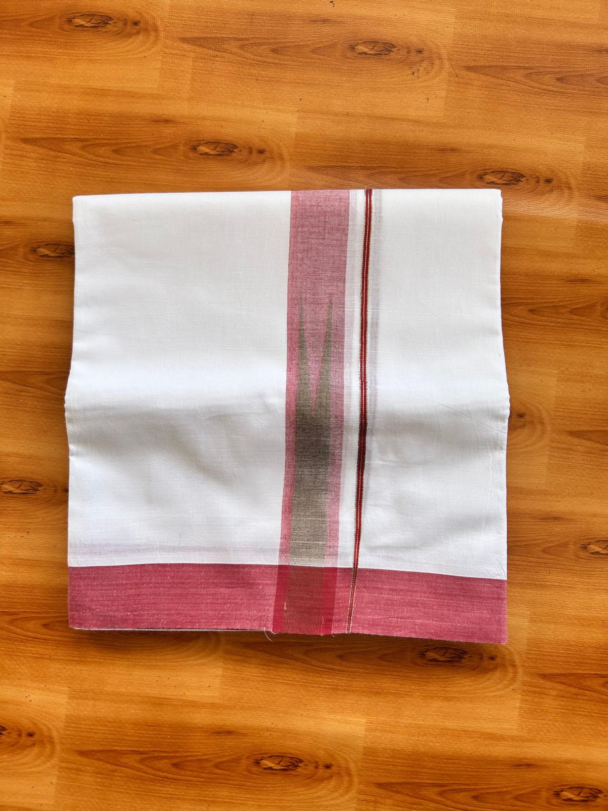 Double Pure White Mundu/Dhoti - 20% Discount !! KaithariKada Balaramapuram 100% Cotton - 100x80 - 1.25 inch Maroon & Olive Green Silver Kasav Chutty Kara 3.80 mtr (8 muzham) - 15 KK5499 CKS