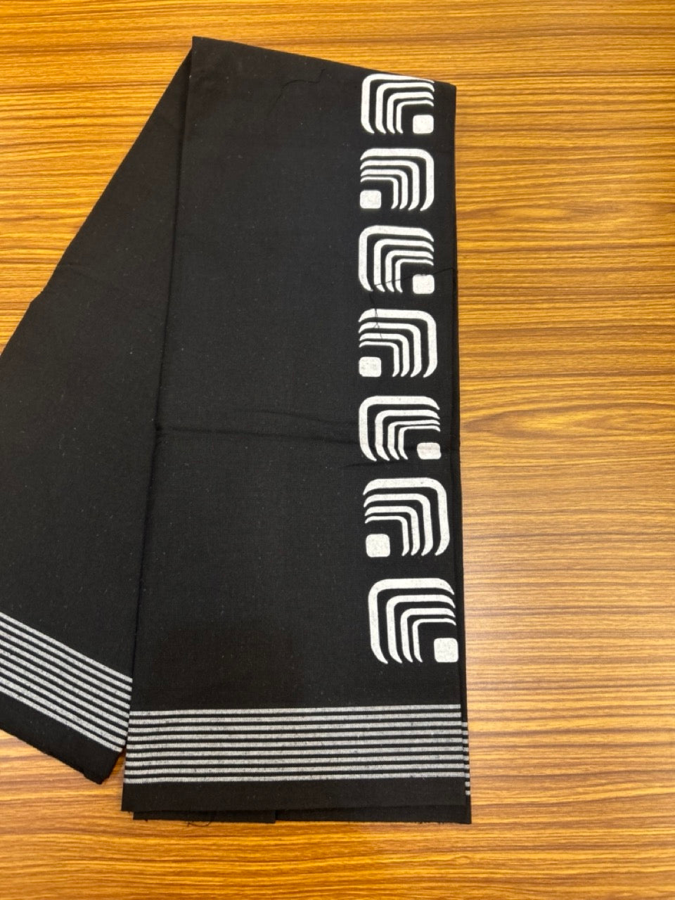 Kaitharikada - Polyster + Cotton - 20s twisted - Single Kaily / Lungi - 2.25 inch White Printed Kuppadam Border with Black colour body (2 meter / 4 muzham) -  3 KK8038 GAN