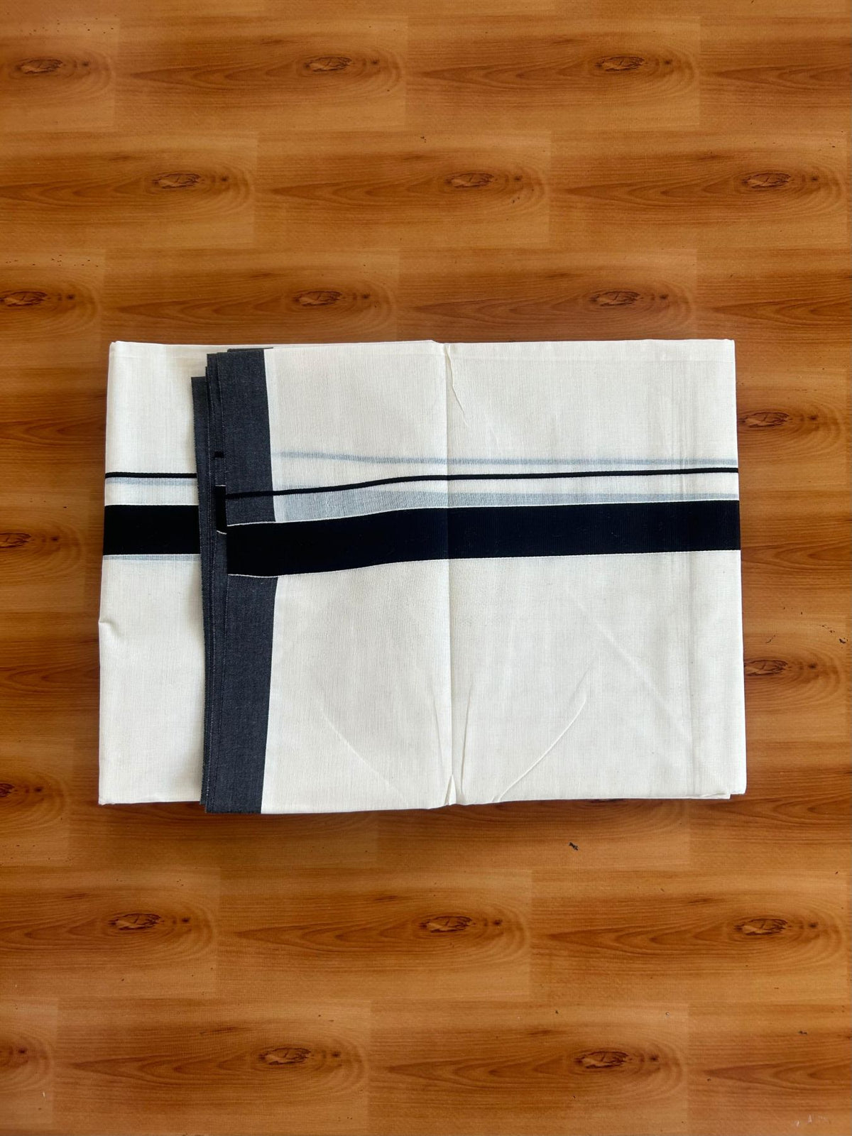 Double Off White (Unbleached) Mundu/Dhoti - 20% Discount!! KaithariKada Pulimood 100% Cotton 80x72 - 1 inch Black Colour Kara - 4 mtr (8.5 muzham) -  4 KK5553 STH