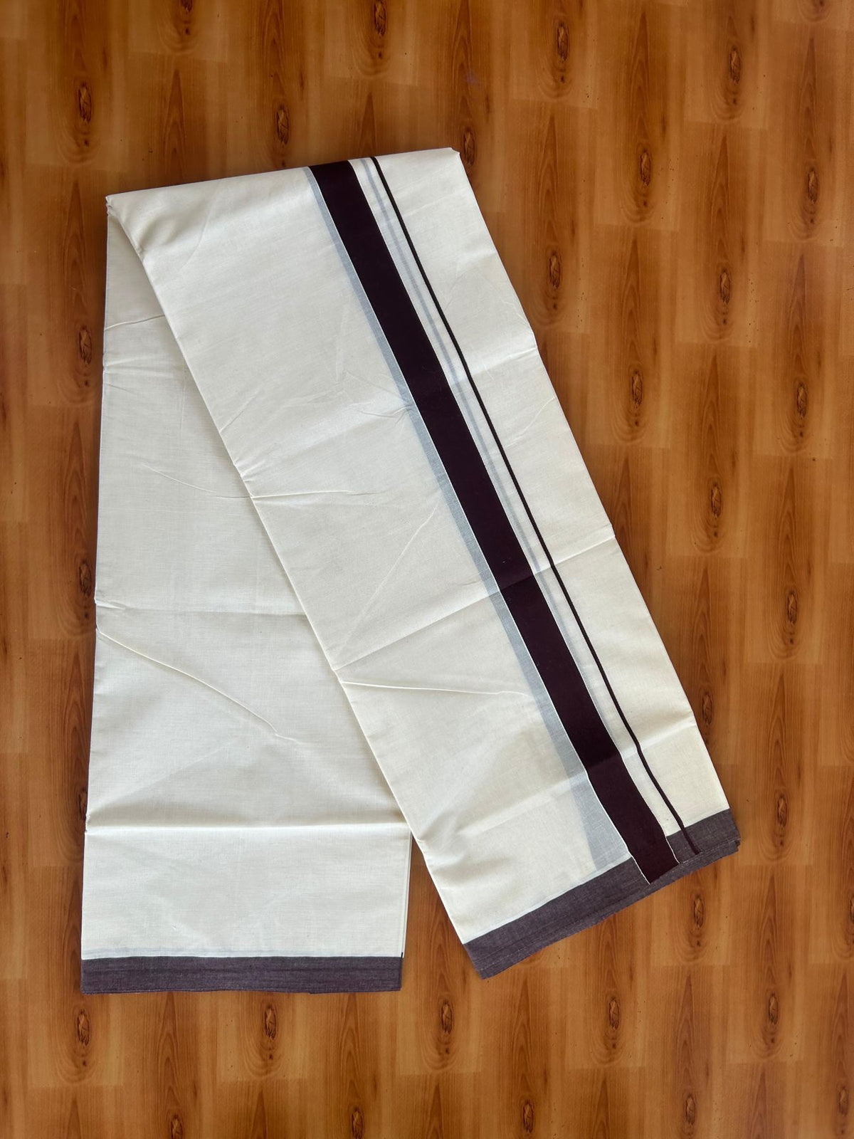 Double Off White (Unbleached) Mundu/Dhoti - 20% Discount!! KaithariKada Pulimood 100% Cotton 80x72 - 1 inch Coffee Brown Colour Kara - 4 mtr (8.5 muzham) -  5 KK5553 STH