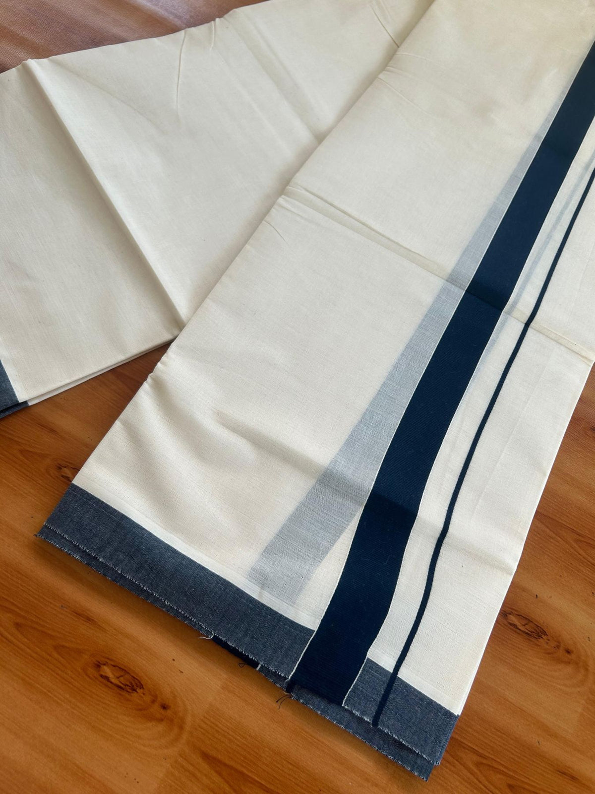 Double Off White (Unbleached) Mundu/Dhoti - 20% Discount! KaithariKada Pulimood 100% Cotton 80x72 - 1 inch Dark Peacock Blue Colour Kara - 4 mtr (8.5 muzham) - 9 KK5553 STH