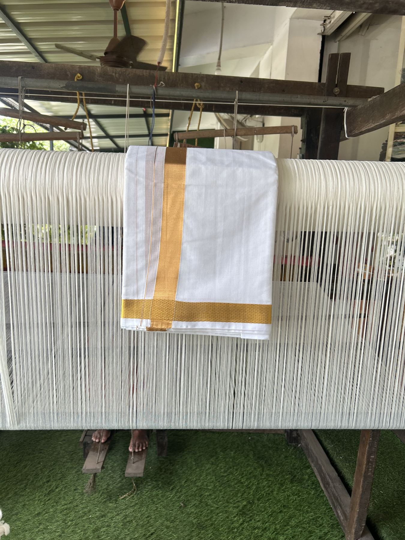 Panchakacham Dhoti - 20% Discount! Kaitharikada Balaramapuram Mixed Cotton Pure White - 80X90 thread - North Iindian  Attached Gamcha - 9X5 Dhoti - 1.5 inch Gold Kasav border - 64 KK8305 PMC