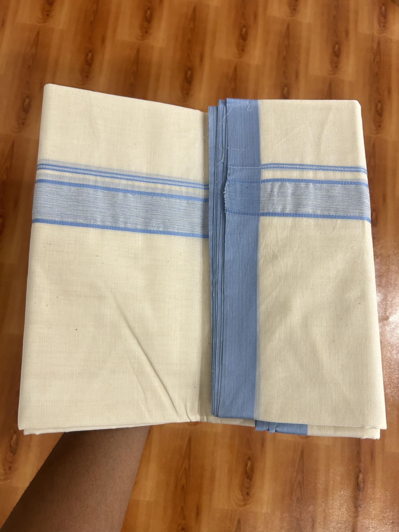 Double Off white (Unbleached) Mundu/Dhoti - 20% Discount KaithariKada Balaramapuram 100% Cotton - 100x100 - 1.25 inch Light Blue Shaded Kara - 44 KK5392 ASH