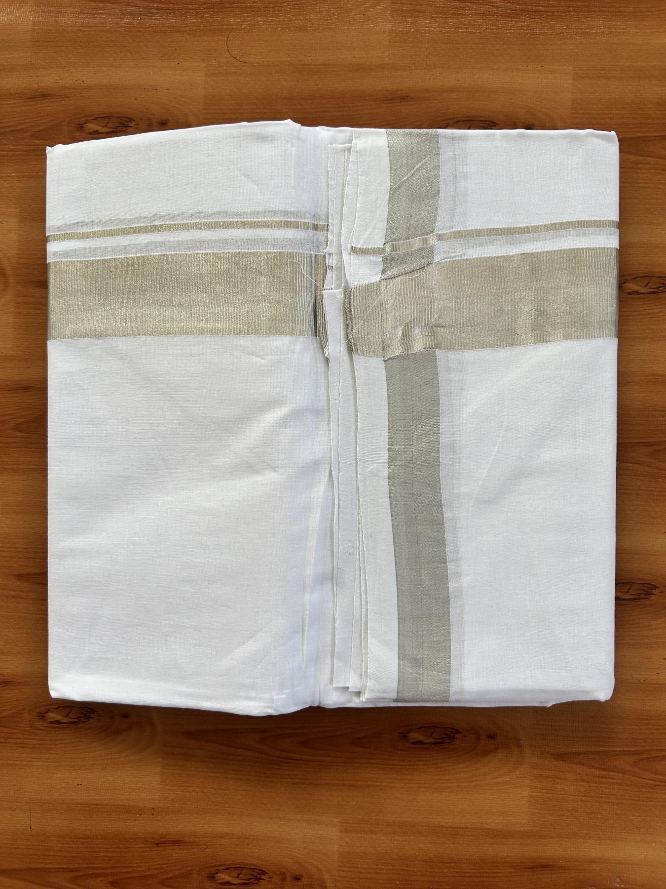 Double Pure White Mundu/Dhoti- 25% Discount ! KaithariKada Handloom Unakkupaavu - Kerala Handloom - 100% Pure Cotton - 2/120x80 - 1.5 Inch Silver Kasav Kara 4 mtr (8.5 Muzham) - 36 KK5438 YAR