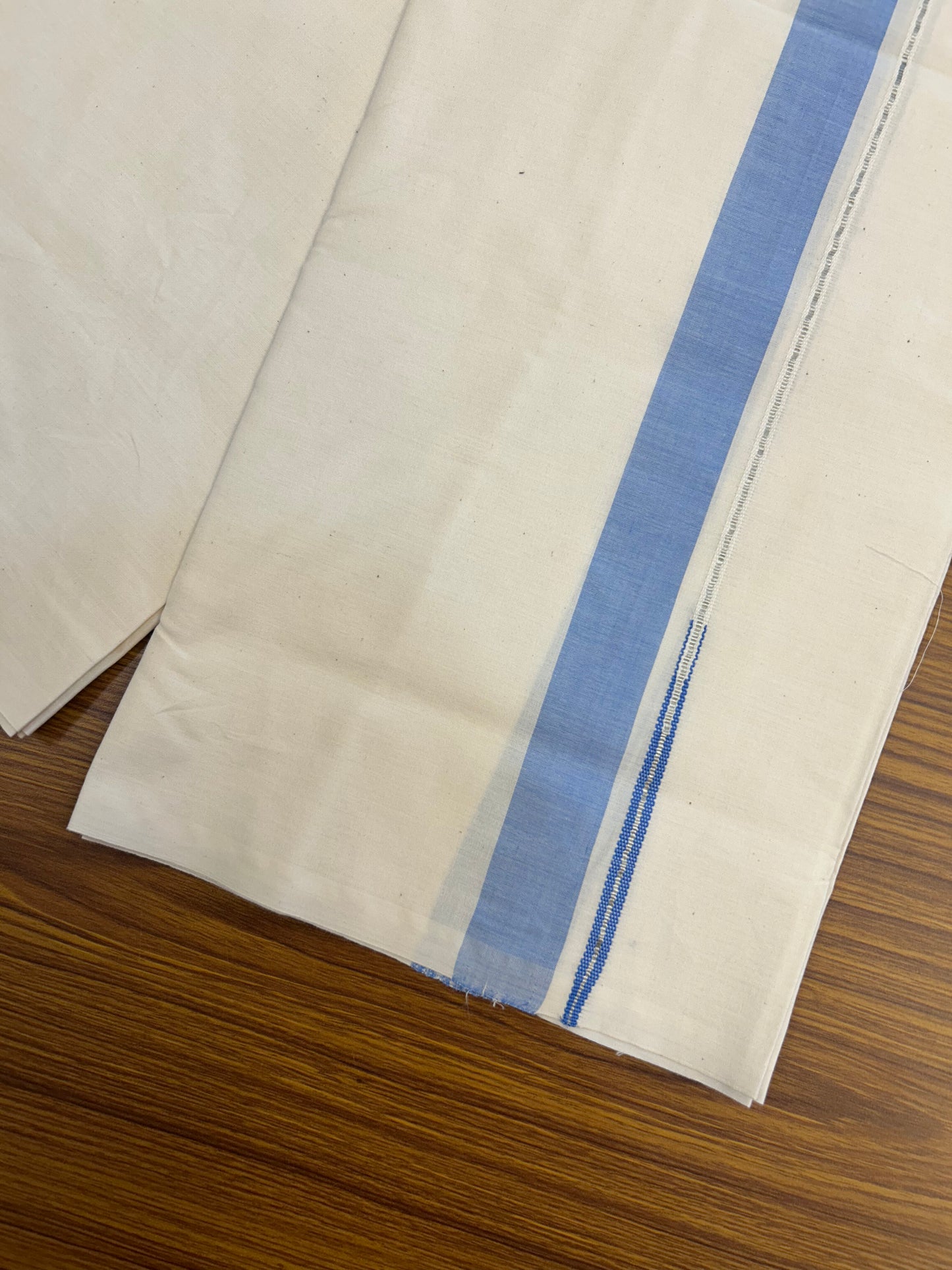 20% Discount!! KaithariKada Balaramapuram 100% Cotton Single Off White - (Unbleached) Mundu/Dhoti - Twisted 100s Thread - 1.25 inch Puliyilakkara Silver Kasav & Blue Chutty Kara(2 meter / 4 muzham) - 5 KK5378 ASH