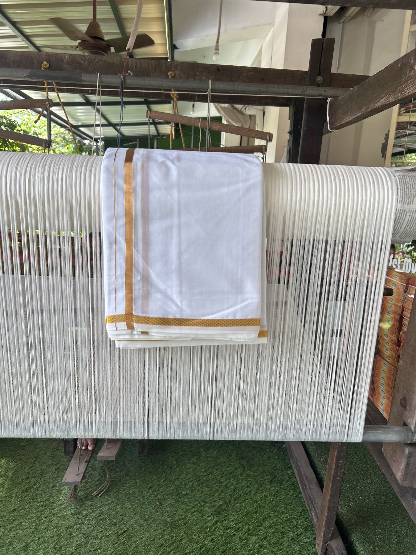 Panchakacham Dhoti - 20% Discount! Kaitharikada Balaramapuram Mixed Cotton Pure White - 80X90 thread - North Iindian  Attached Gamcha - 9X5 Dhoti - 0.5 inch Gold Kasav border - 61 KK8305 PMC