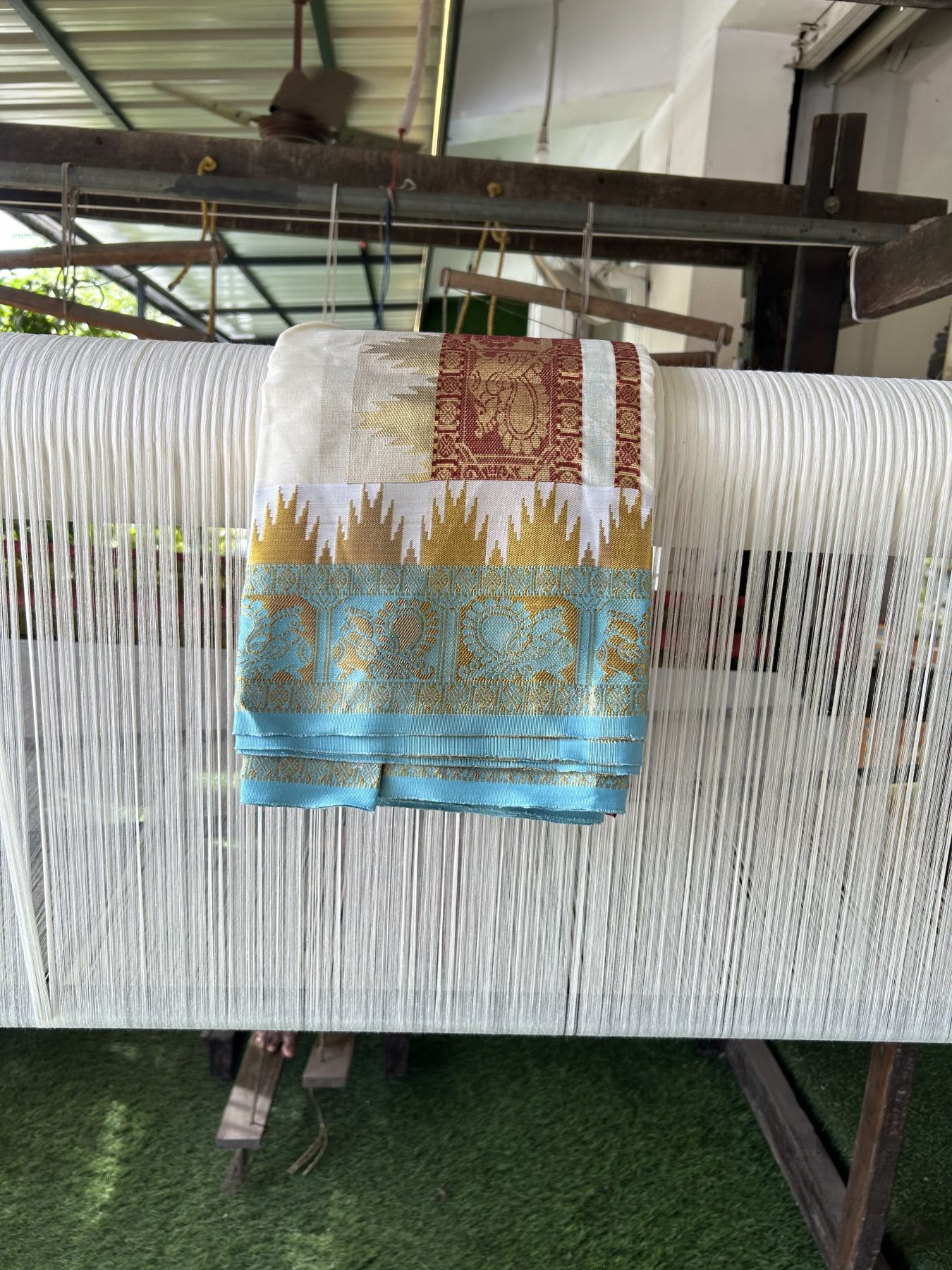 Panchakacham Dhoti - 20% Discount! Kaitharikada Balaramapuram Cotton Mix - Off White - (Unbleached) 80X90 thread - North Iindian - Attached Gamcha - 9x5 Dhoti - 5.25 inch Gold Kasav Light Blue & Maroon Heavy Design kara - 14 KK8305 PMC