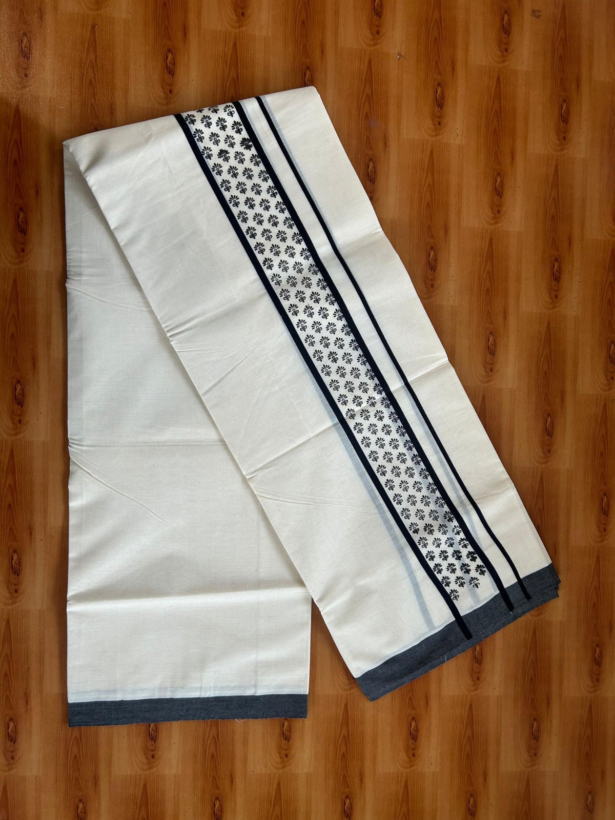 Double Off White (Unbleached) Mundu/Dhoti - 20% Discount! KaithariKada Pulimood 100% Cotton 80x72 - 2.5 inch Black Printed Design Kara - 4 mtr (8.5 muzham) - 42 KK5553 STH