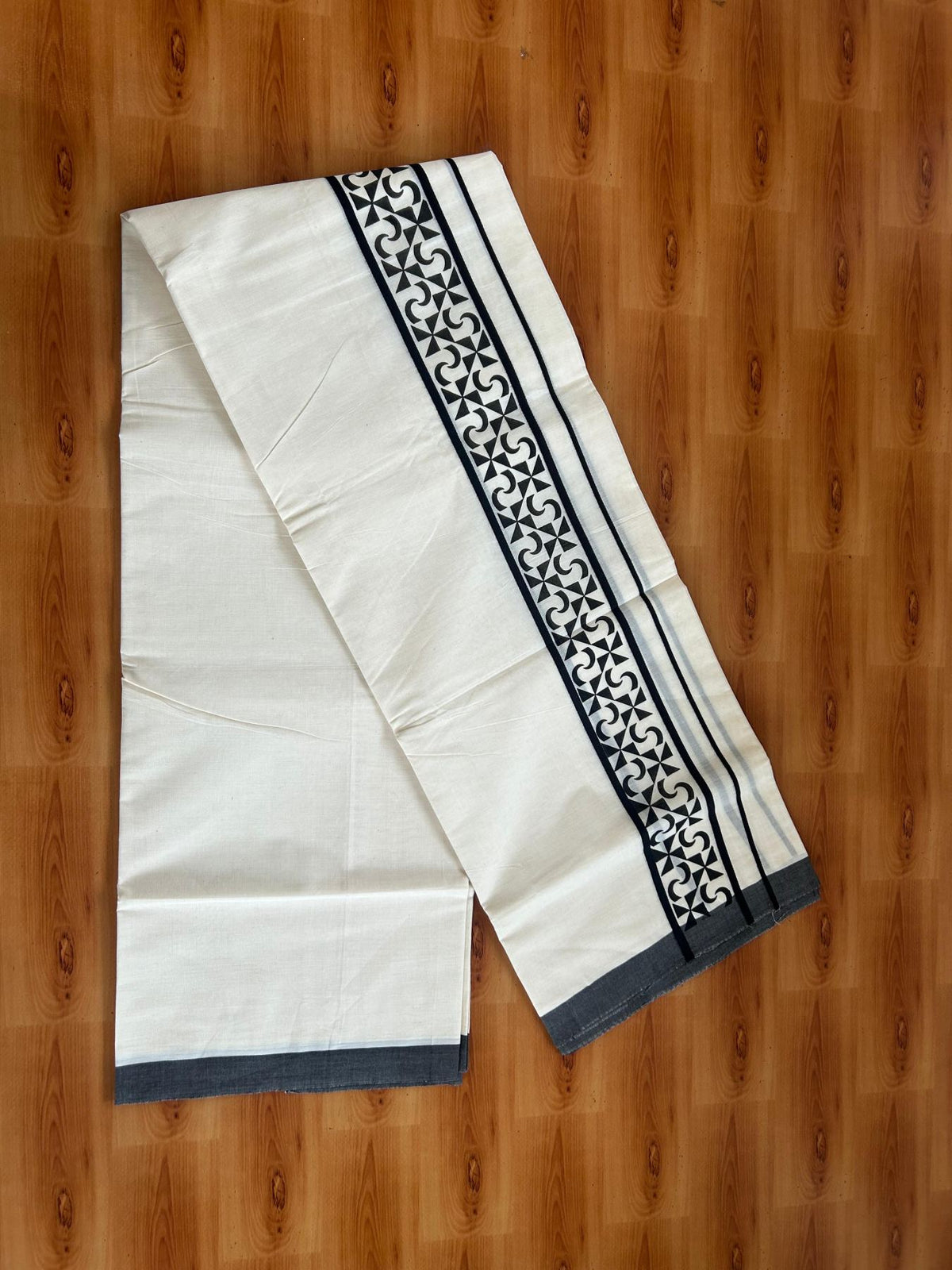 Double Off White (Unbleached) Mundu/Dhoti - 20% Discount! KaithariKada Pulimood 100% Cotton 80x72 - 2.5 inch Black Printed Design Kara - 4 mtr (8.5 muzham) - 46 KK5553 STH