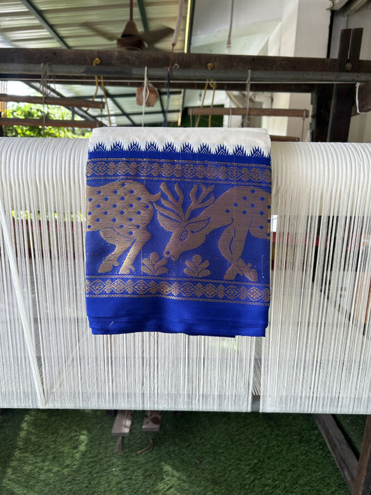 Panchakacham Dhoti - 20% Discount! Kaitharikada Balaramapuram Cotton Mix - Off White - (Unbleached) 80X90 thread - North Iindian - Attached Gamcha - 9x5 Dhoti - 3.75 inch Gold kasav Blue & Green kara - 7 KK8305 PMC