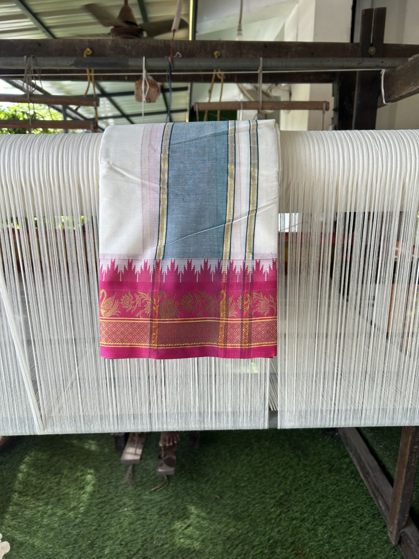 Panchakacham Dhoti - 20% Discount! Kaitharikada Balaramapuram Cotton Mix - Off White - (Unbleached) 80X90 thread - North Iindian - Attached Gamcha - 9x5 Dhoti - 3.75 inch Gold kasav Peacock Green & Rani Pink kara - 8 KK8305 PMC