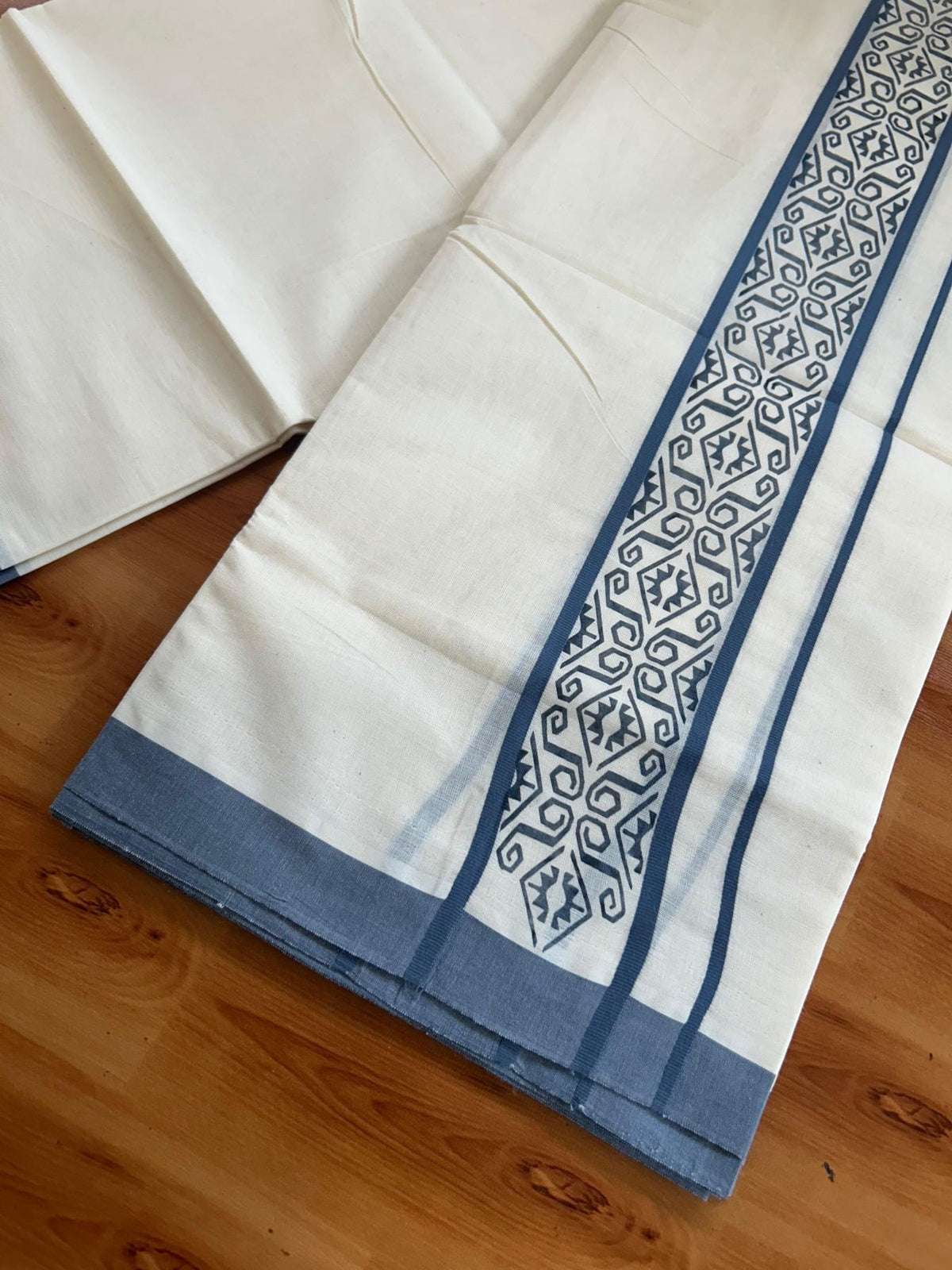 Double Off White (Unbleached) Mundu/Dhoti - 20% Discount! KaithariKada Pulimood 100% Cotton 80x72 - 2.5 inch Ash Blue Printed Design Kara - 4 mtr (8.5 muzham) - 43 KK5553 STH