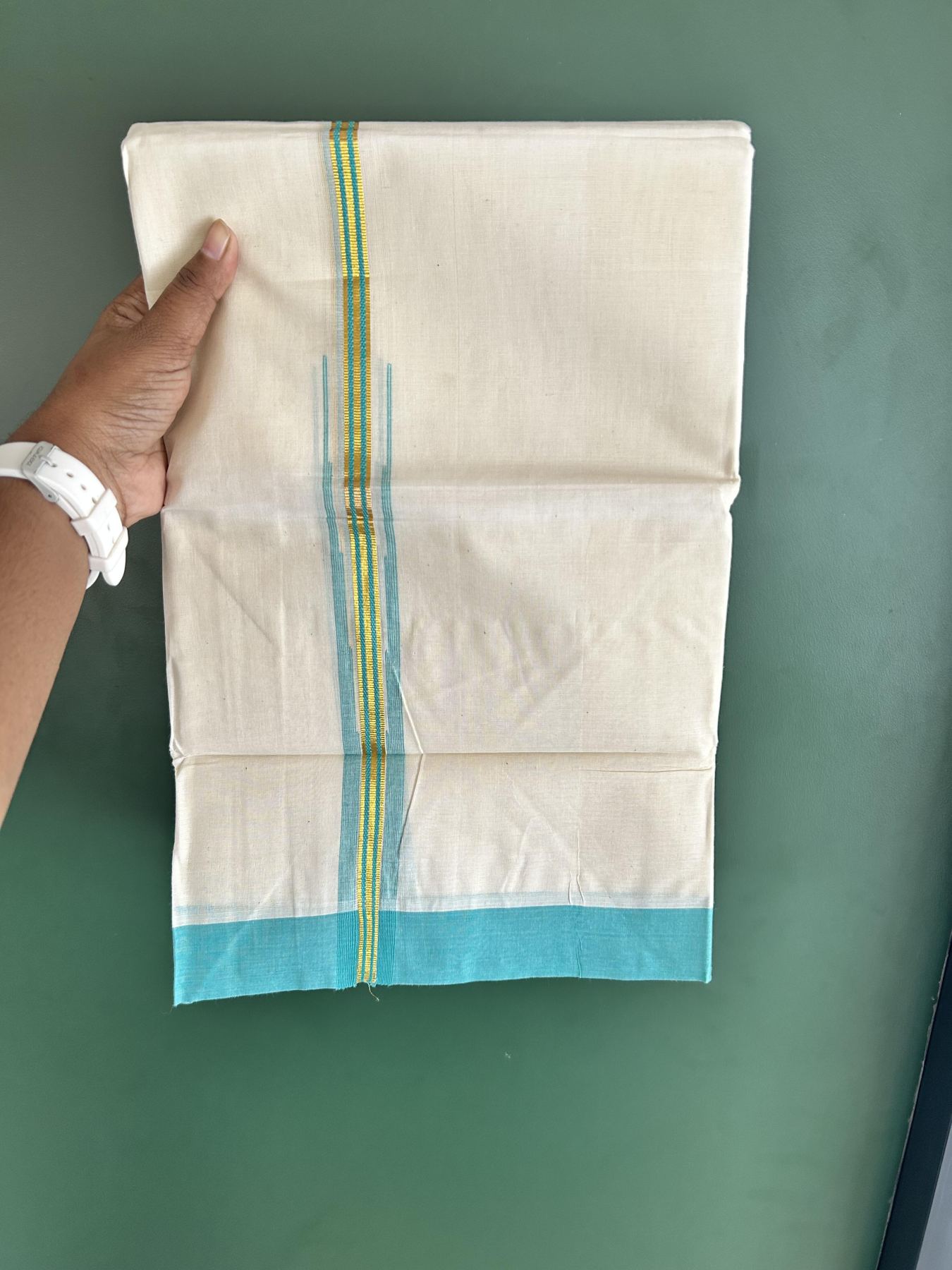 Double off white (Unbleached) Mundu/Dhoti - 20% Discount! KaithariKada Balaramapuram Pure Cotton - 100X80 - 1 inch Gold Kasav & Turquoise Blue chutty - 4 mtr (8.5 Muzham) - 6 KK5440 VIN