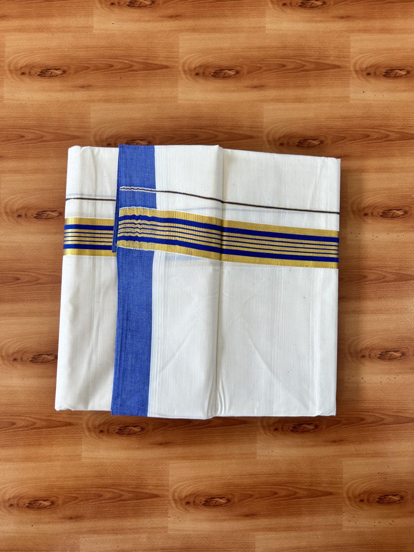 Double Off white - (Unbleached) - Mundu/Dhoti- 20% Discount! KaithariKada 100% Cotton - 100x80 - 1.5 inch Gold Kasav & Indigo Blue Stripes Kara 4 mtr (8.5 muzham) - 1 KK5440 VIN