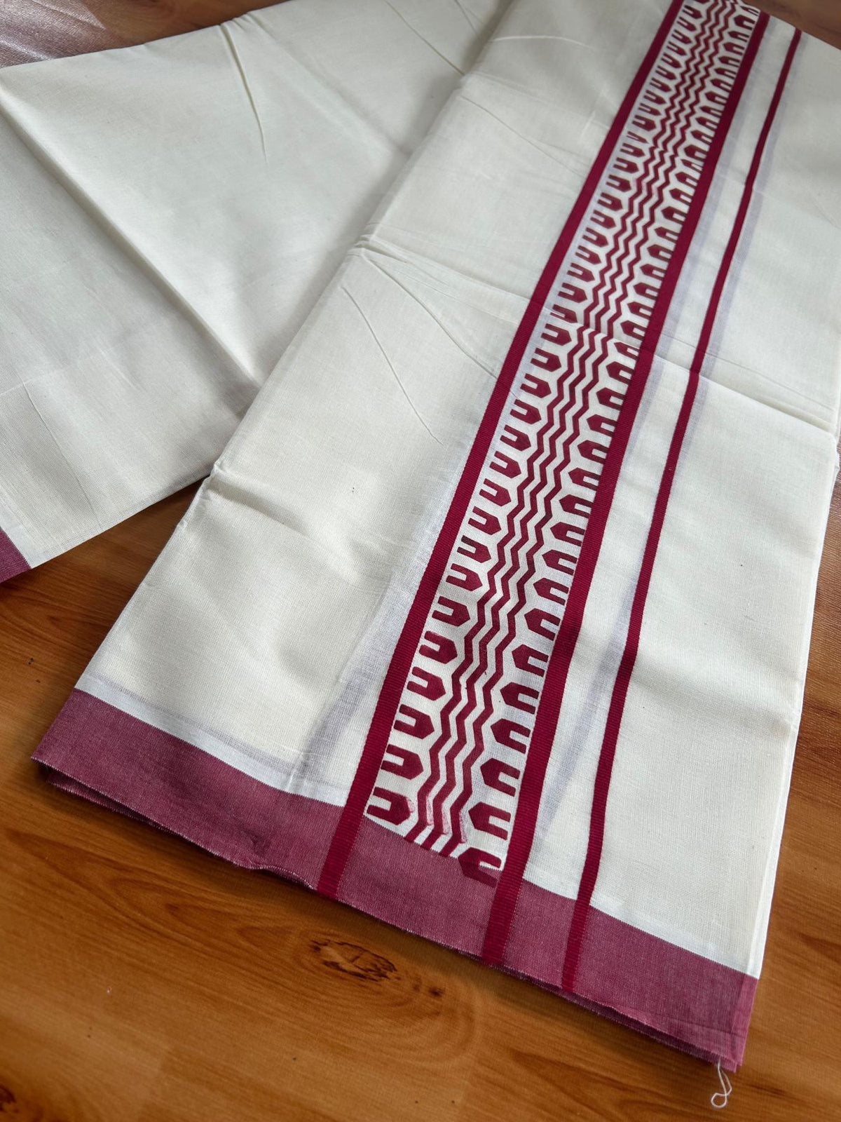 Double Off White (Unbleached) Mundu/Dhoti - 20% Discount! KaithariKada Pulimood 100% Cotton 80x72 - 2.5 inch Maroon Printed Design Kara - 4 mtr (8.5 muzham) - 40 KK5553 STH