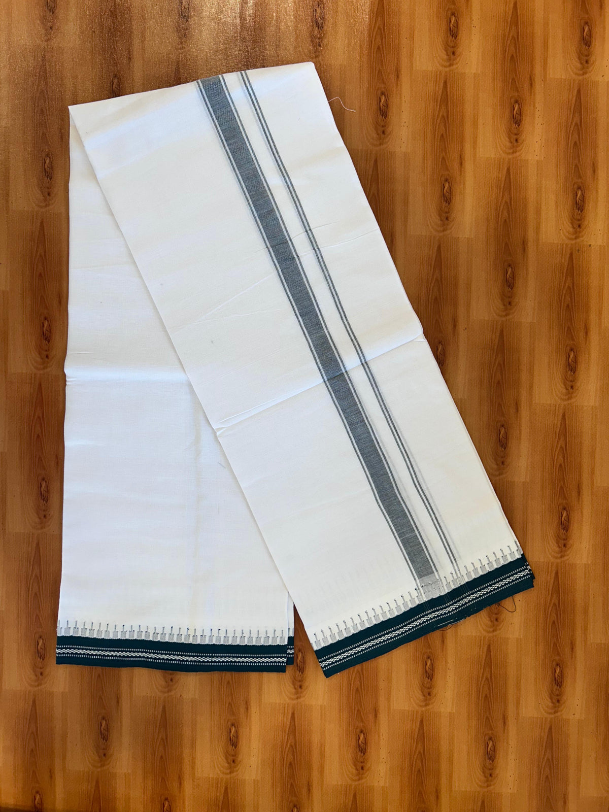 Premium Kathar Type Mercerised Pure Cotton Single Mundu Kaitharikada Special - Kaily / Lungi -  1 inch Peacock Green Striped kara With White Body Kuppadam Border (2 meter / 4 muzham) - 5 KK8076 MRH