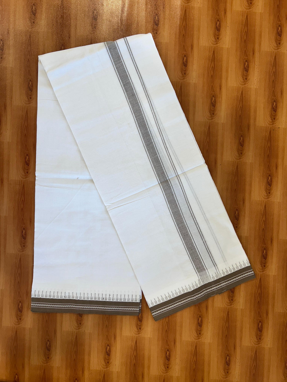 Premium Kathar Type Mercerised Pure Cotton Single Mundu Kaitharikada Special - Kaily / Lungi -  1 inch Olive Brown Striped kara With White Body Kuppadam Border (2 meter / 4 muzham) - 2 KK8076 MRH