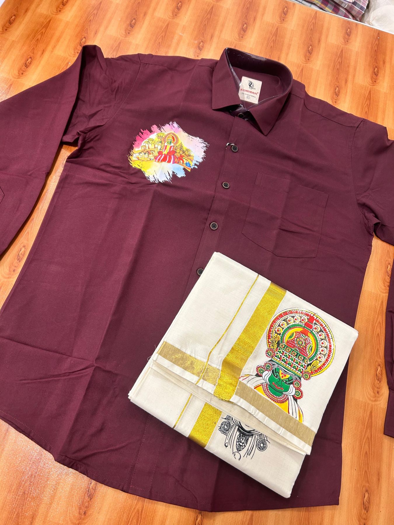 Combo Shirt Mund Mixed cotton - Full Sleeve - KaithariKada - 1 inch Gold Kasav Kara & Kathakali Printed Maroon Shirt - 6 KK7052 KUT