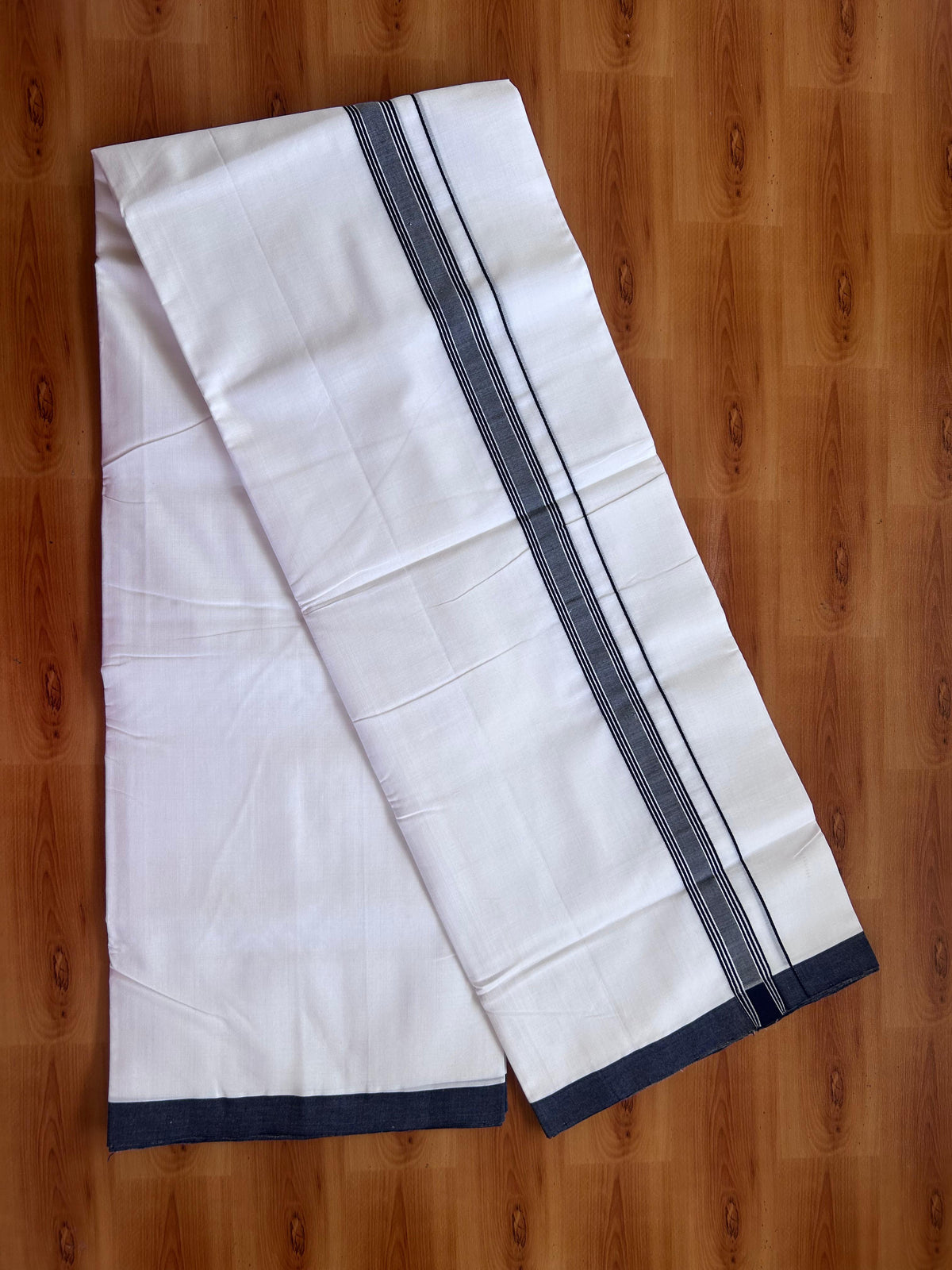 25% Discount!! New Ultra Pure White Thread Handloom - Kerala Handloom - 100% Mercerised Cotton Double Mundu/Dhoti - 120 twisted warp x 100s weft - 1 Inch Navy Blue Striped kara 4 mtr (8.5 Muzham) - 2 KK5502 REA