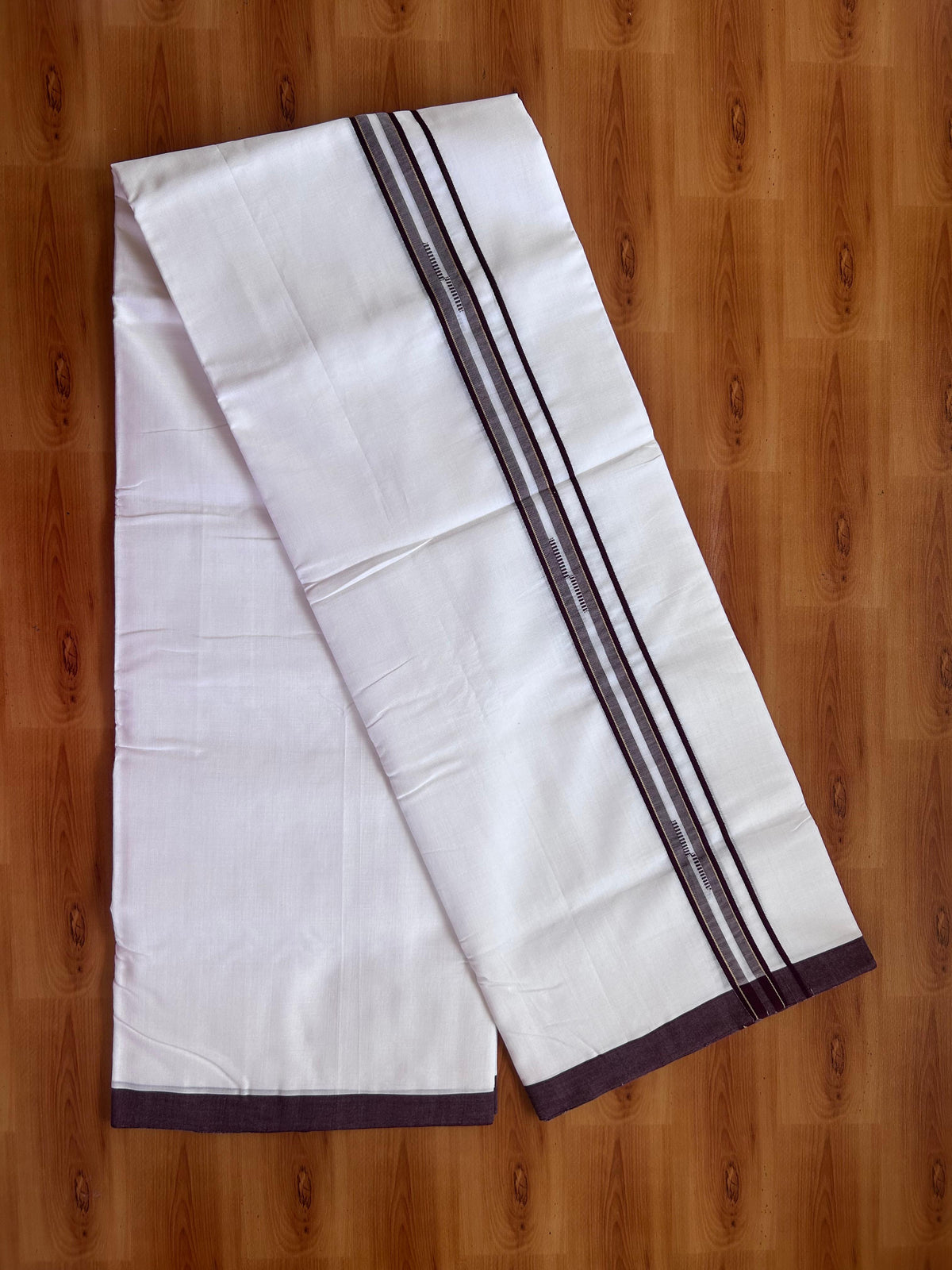 25% Discount!! New Ultra Pure White Thread Handloom - Kerala Handloom - 100% Mercerised Cotton Double Mundu/Dhoti - 120 twisted warp x 100s weft - 1 Inch Sand Brown & Dark Wine Purple Design kara 4 mtr (8.5 Muzham) - 3 KK5502 REA