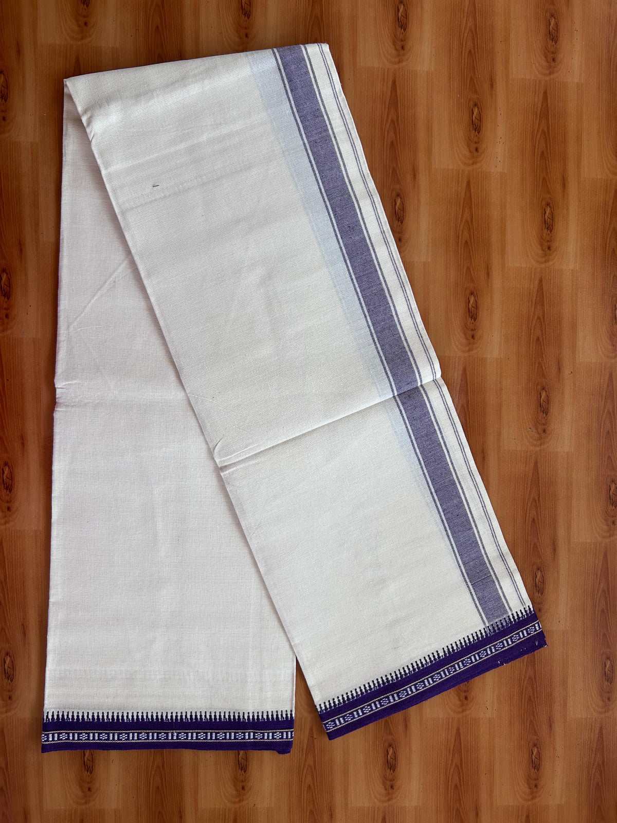 Kaitharikada Single Kaily / Lungi - Pure Cotton - (2/40)S 1 inch Violet Striped kara With Off White Body Kuppadam Border (2 meter / 4 muzham) - 1 KK8077 KUT