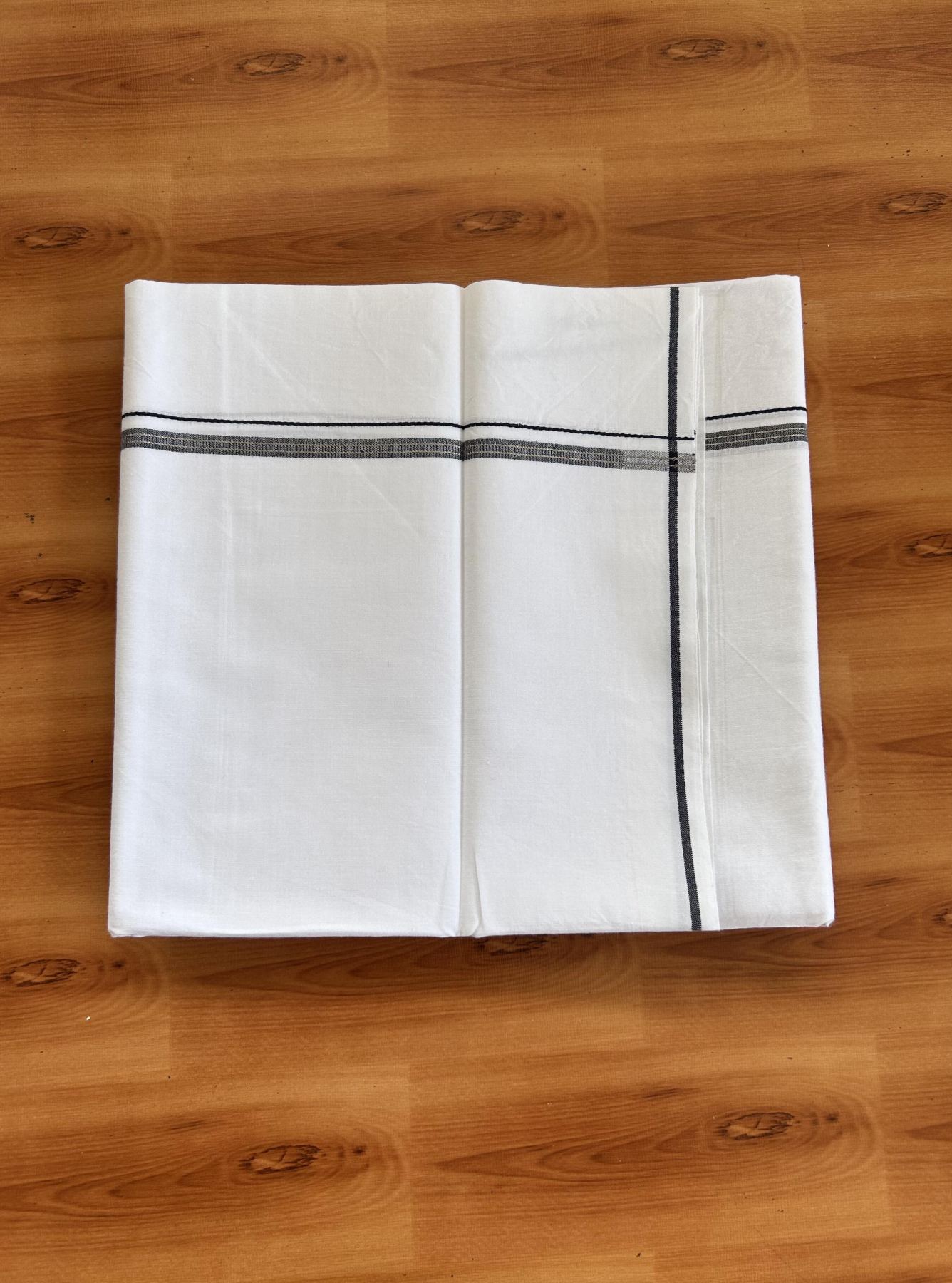 Single Mundu/Dhoti  - Pure White - 29% Discount !! KaithariKada Balaramapuram 100% Cotton - Twisted 60s Thread - 0.5 Cm Silver Kasav & Navy Blue Shaded Striped Kara (2 meter / 4 muzham) - 45 KK5393 GL
