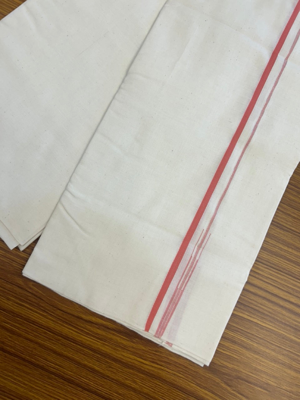 25% DISCOUNT!! SIGNATURE KAITHARIKADA EXCLUSIVE SINGLE DHOTI - 100% Cotton Balaramapuram HANDLOOM Single Mundu/Dhoti - Off White (Unbleached) 0.25 inch Puliyilakkara Silver Kasav & Peach Chutty Kara (2 meter / 4 muzham) - 3 KK5293 KAI