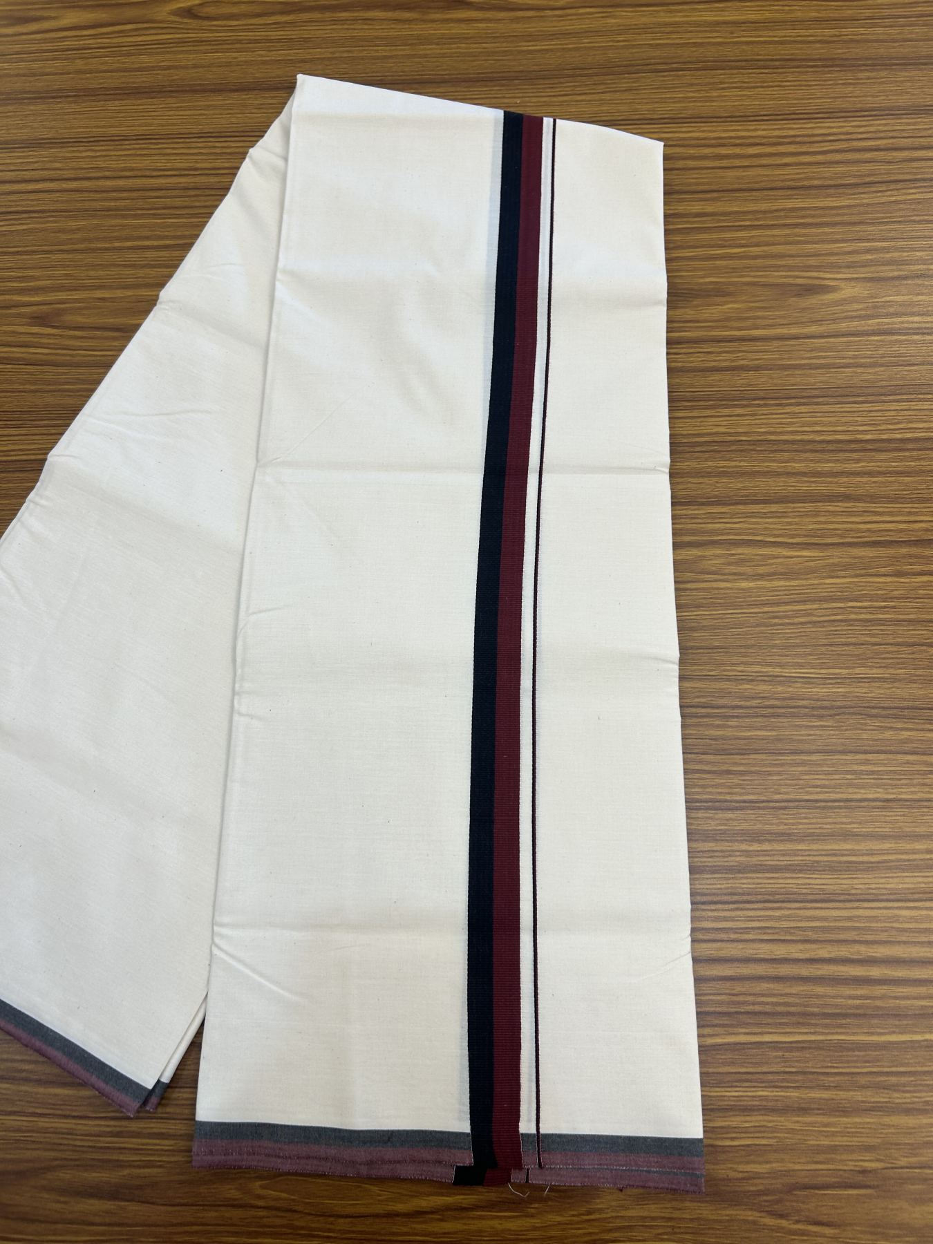 Dmk Veshti - 20% Discount ! KaithariKada Balaramapuram 100% Cotton Single Off White (Unbleached) Mundu/Dhoti-100X100 - 1 inch Puliyilakkara Maroon & Black Shaded Kara (2 meter / 4 muzham) - 8 KK5335 ASH