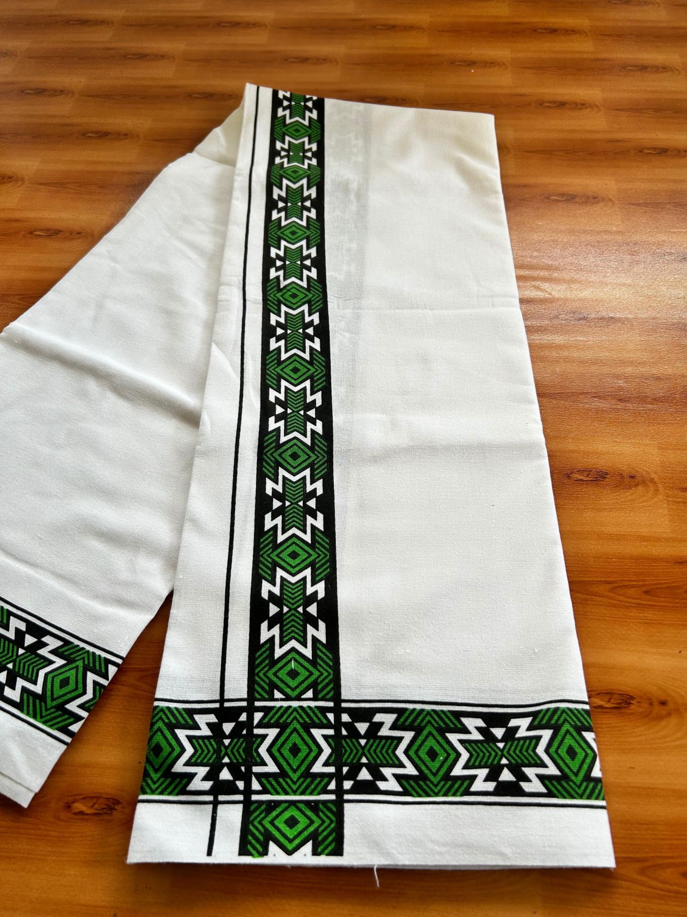 Single White Kerala Mund Polyster Mixed Cotton - (20s) - Kaily / Lungi - 2 inch Light Green Printed Kara (2 meter / 4 muzham) - 19 KK8070 GAN